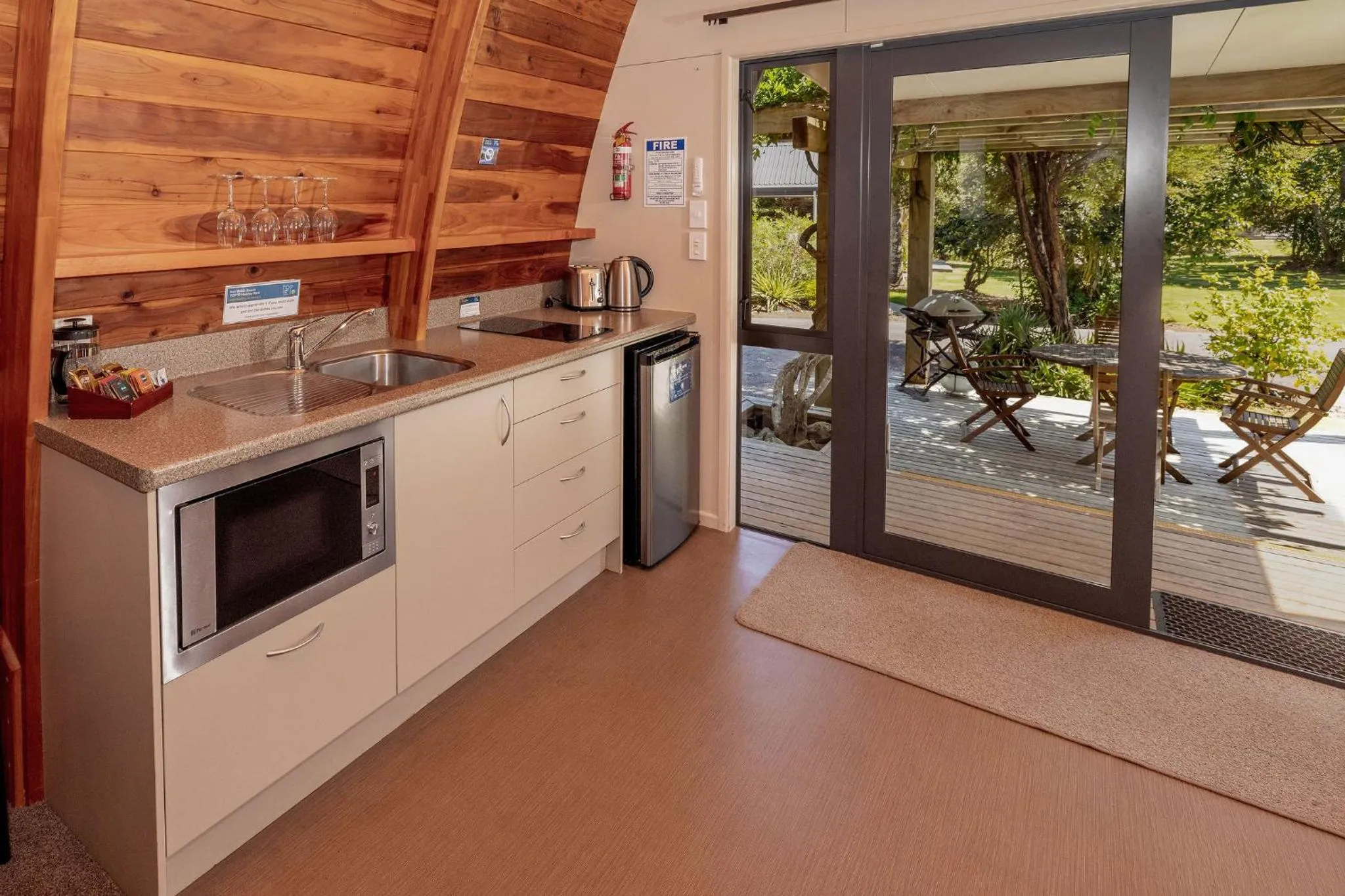 Kitchen or kitchenette in Hot Water Beach TOP 10 Holiday Park