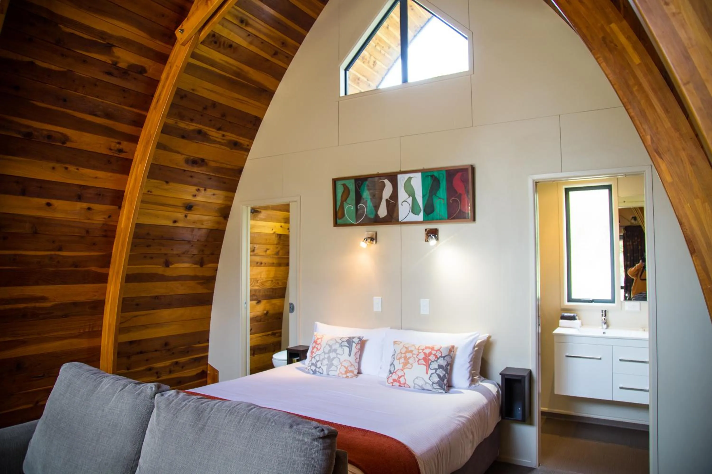 Toilet, Bed in Hot Water Beach TOP 10 Holiday Park