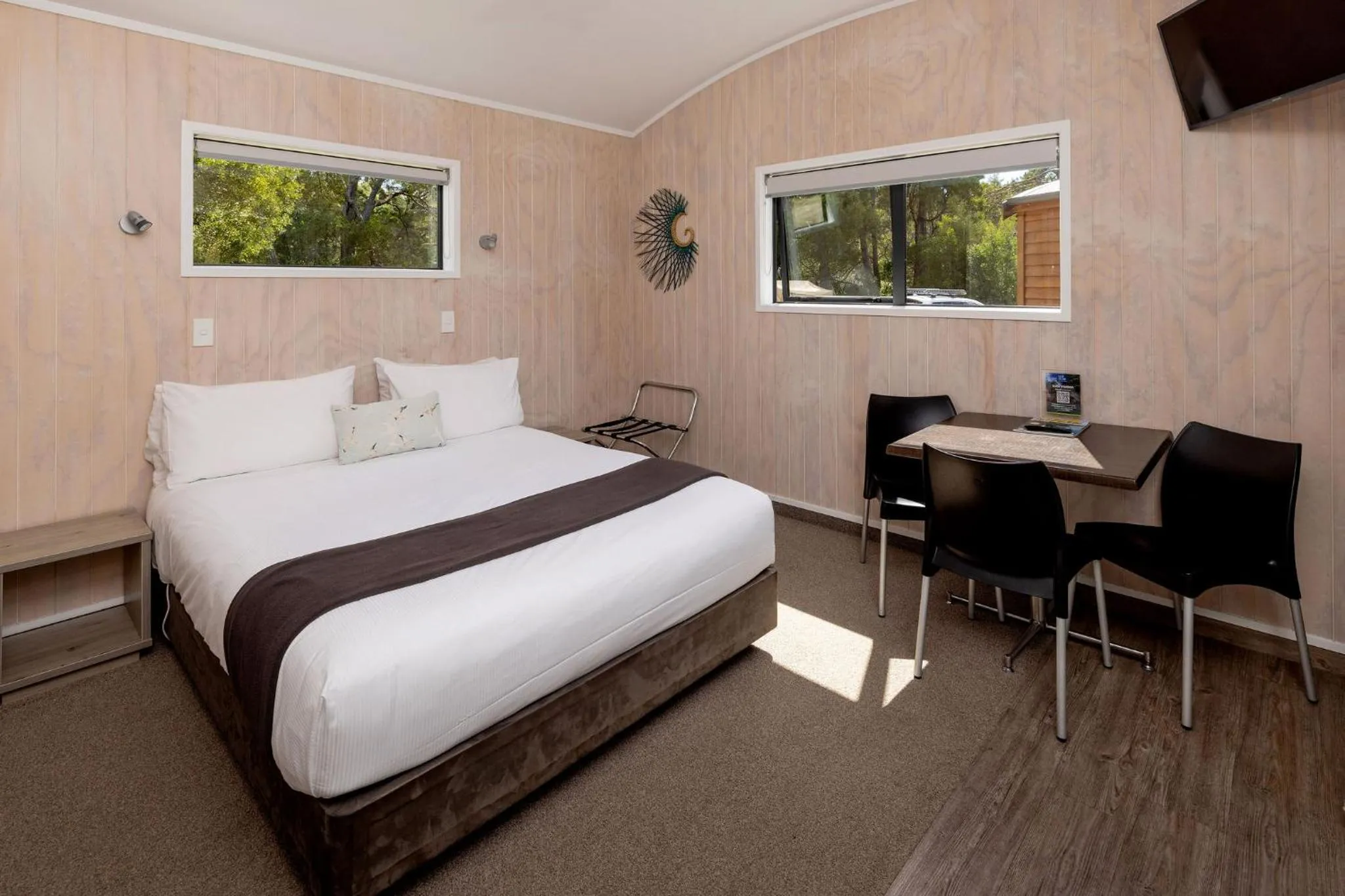 Bedroom, Bed in Hot Water Beach TOP 10 Holiday Park