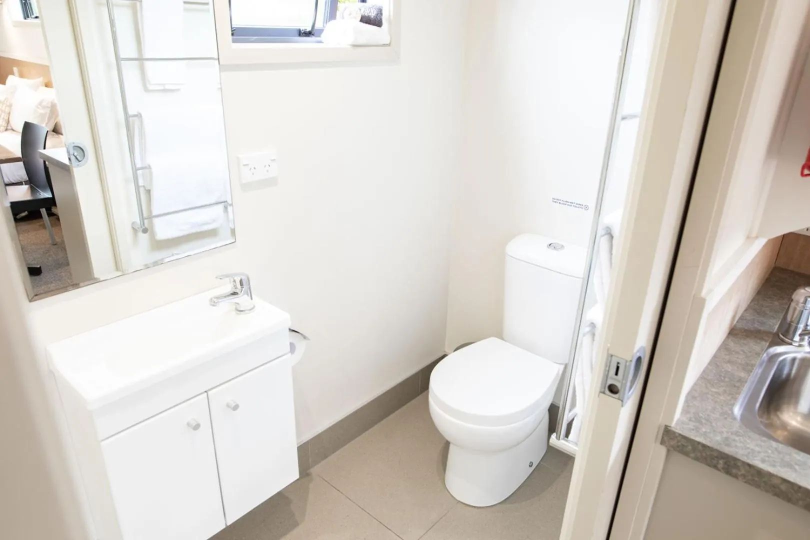 Toilet in Hot Water Beach TOP 10 Holiday Park