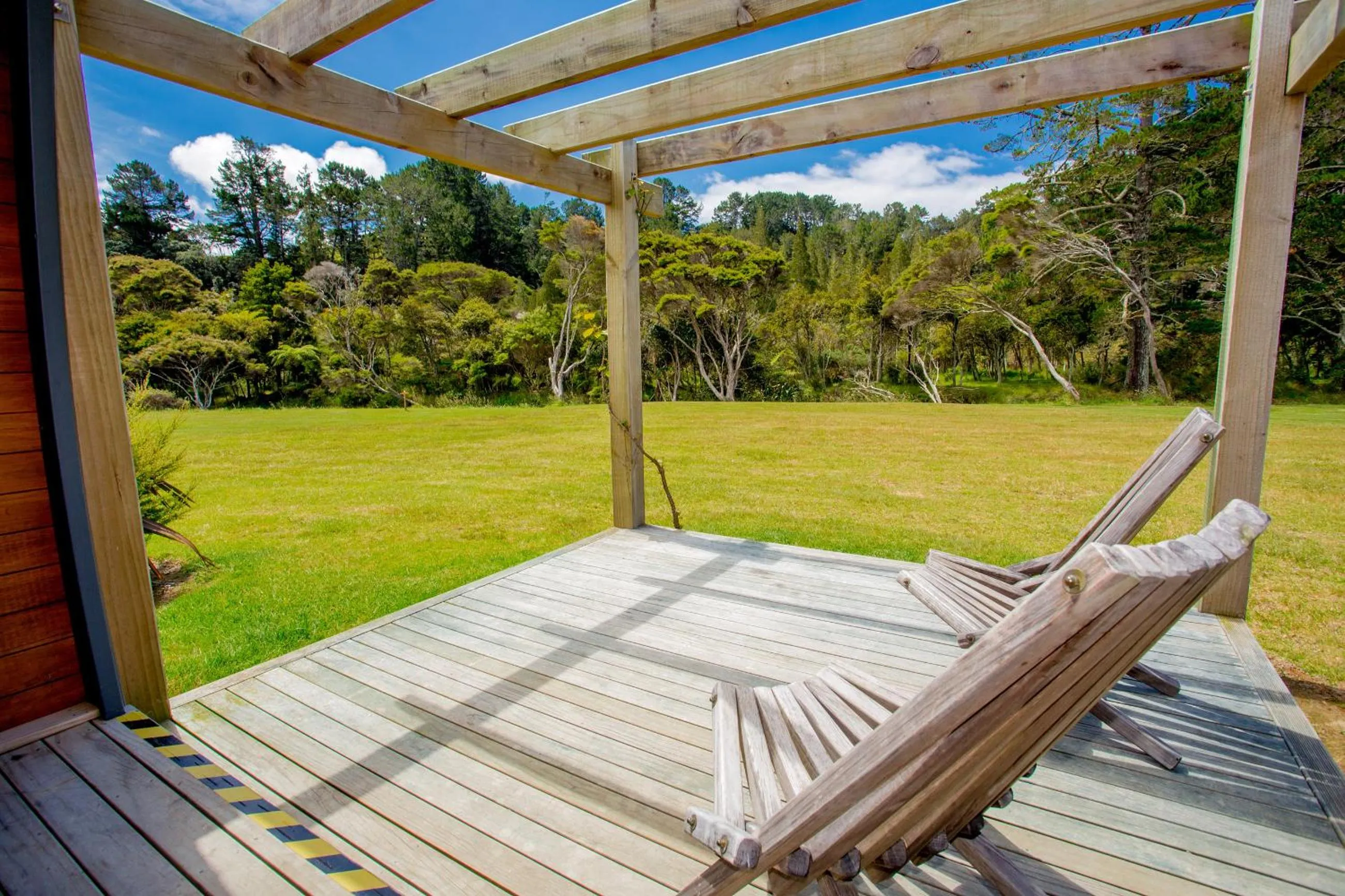 Garden view in Hot Water Beach TOP 10 Holiday Park