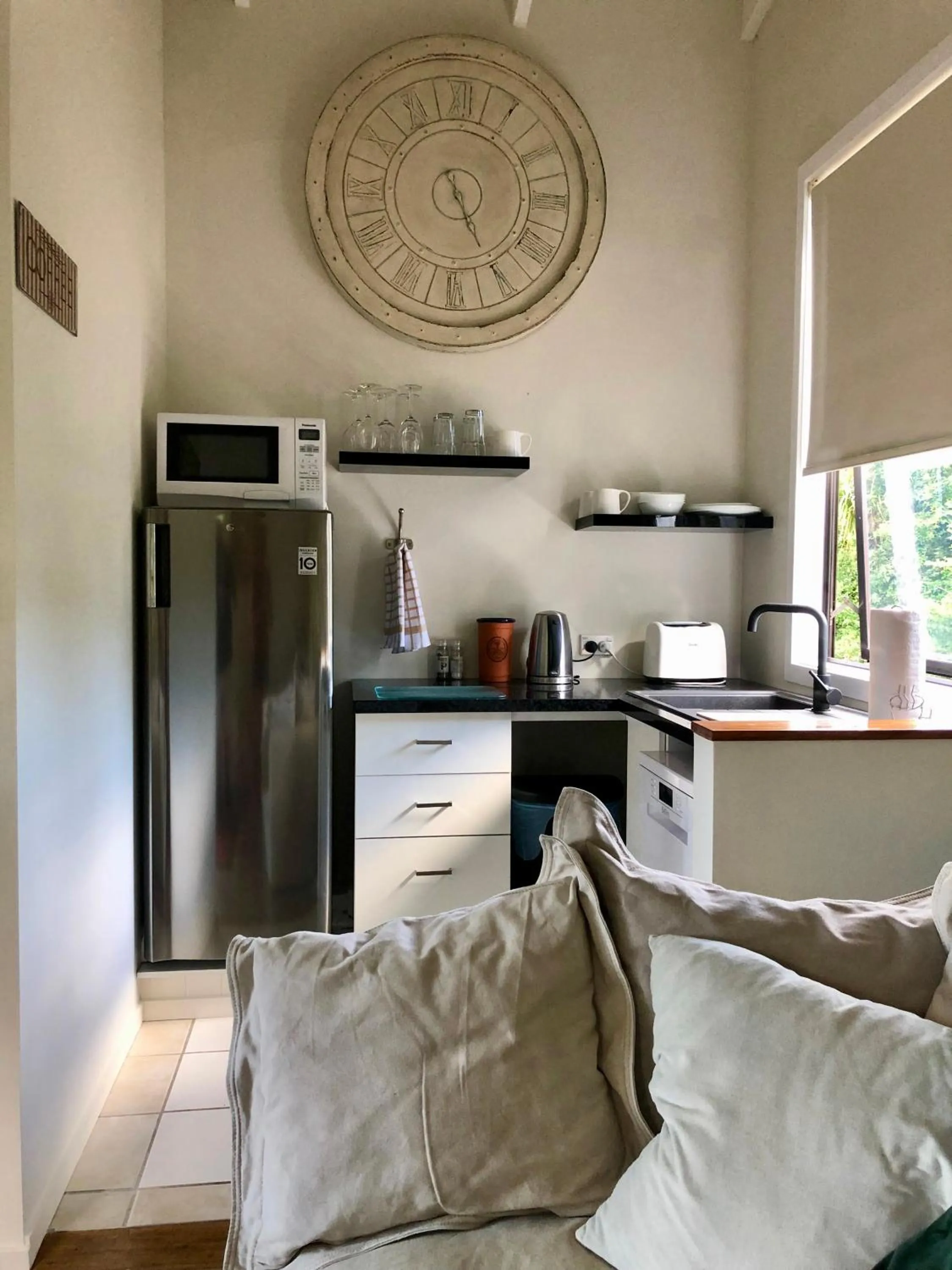 Le Chalet Waiheke Apartments