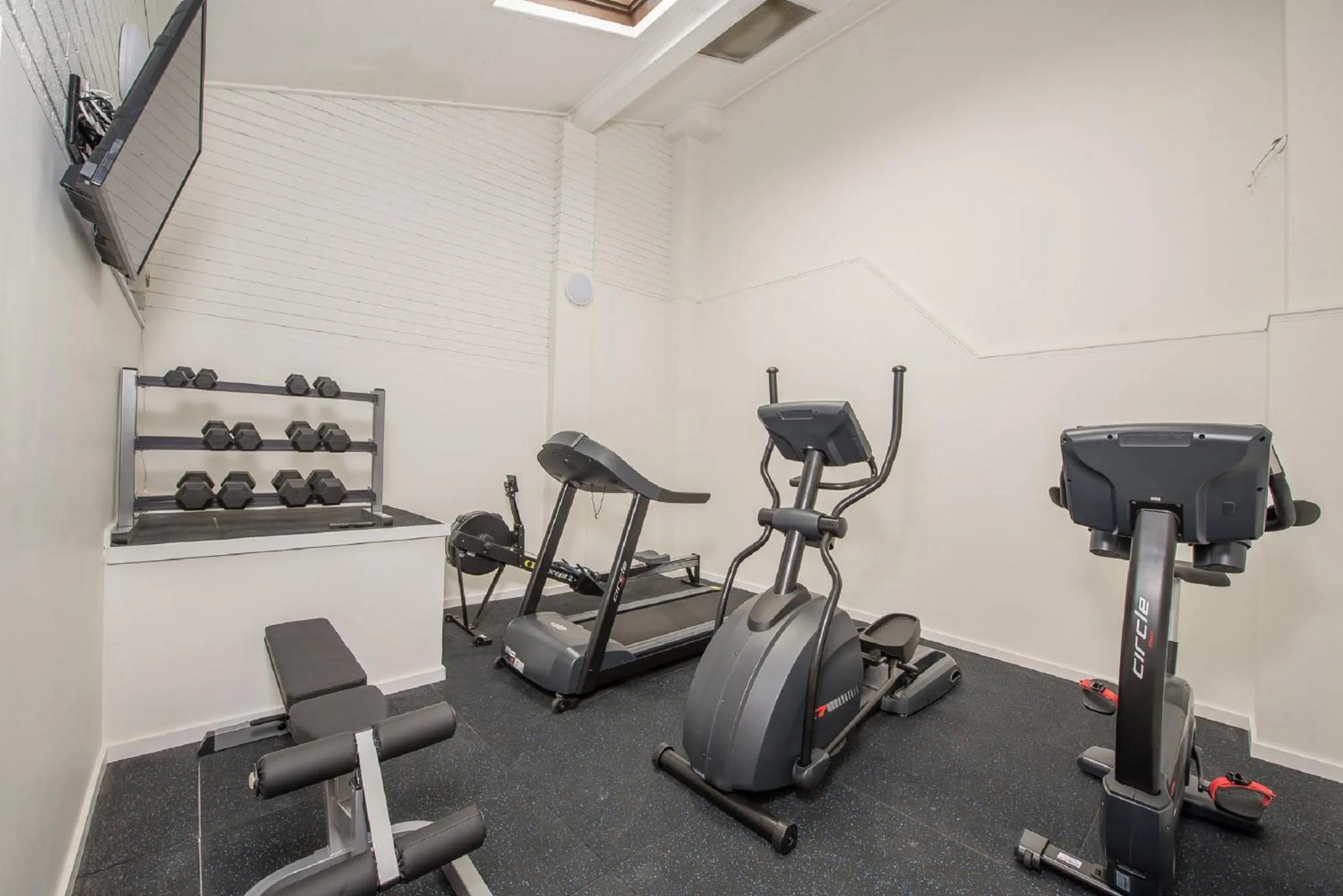 Fitness centre/facilities in Alpine Gables