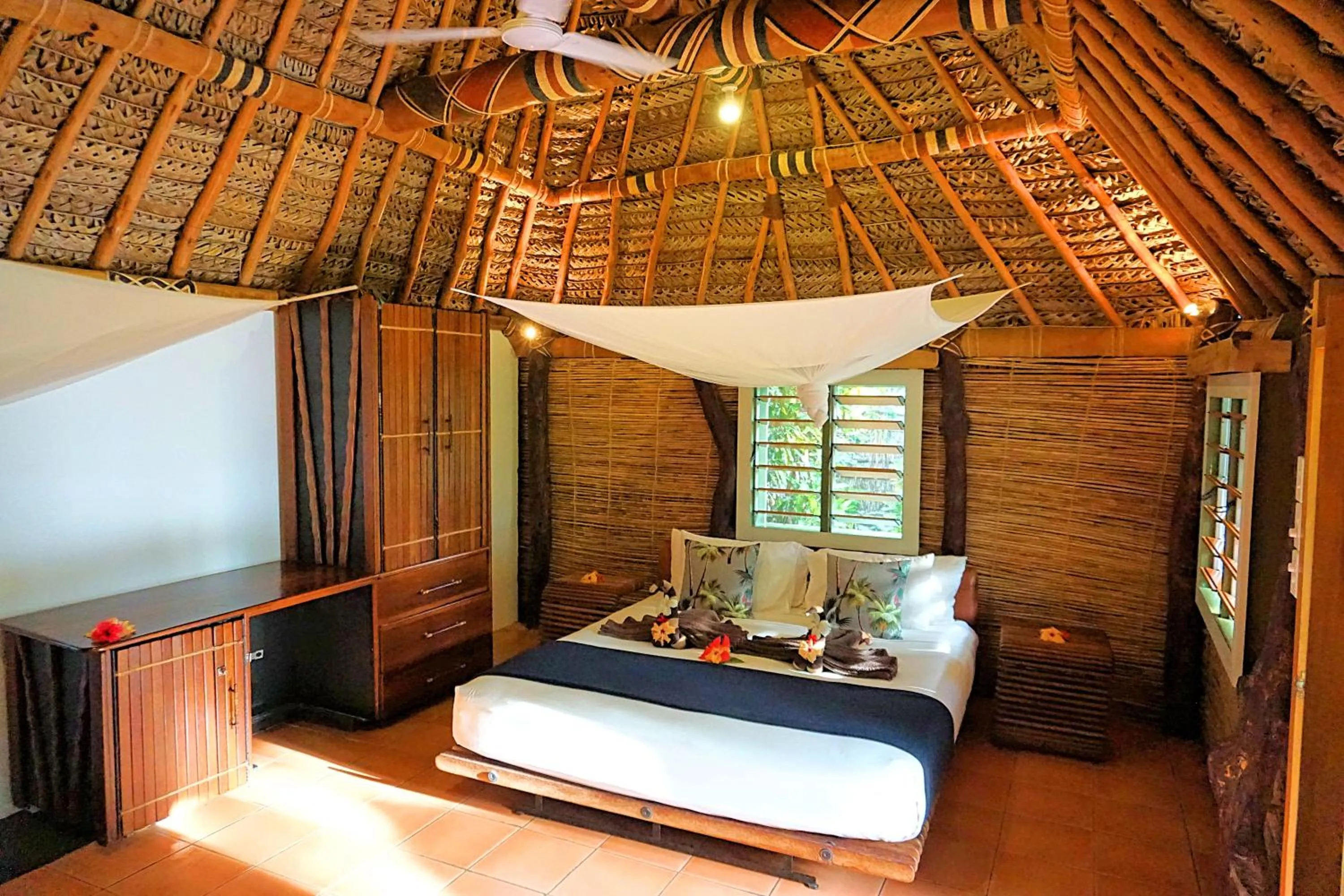Bed in Octopus Resort