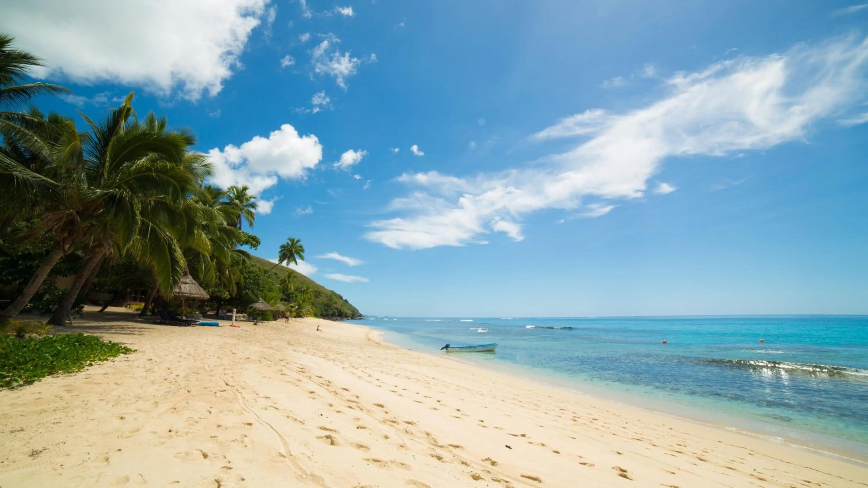 Beach in Octopus Resort