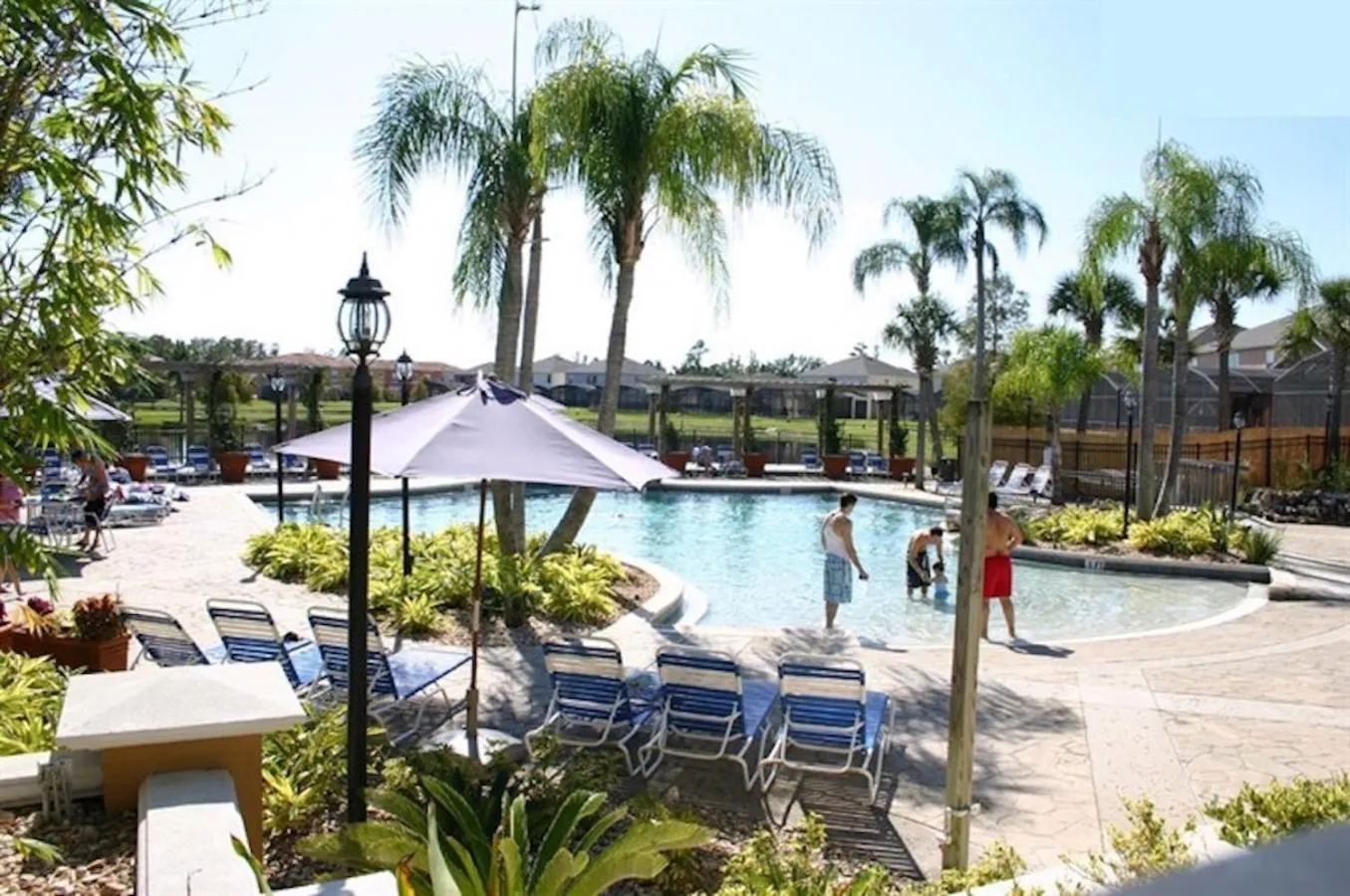 Hot Tub in Disney Dream with Hot Tub, Pool, Xbox, Games Room, Lakeview, 10 min to Disney, Clubhouse