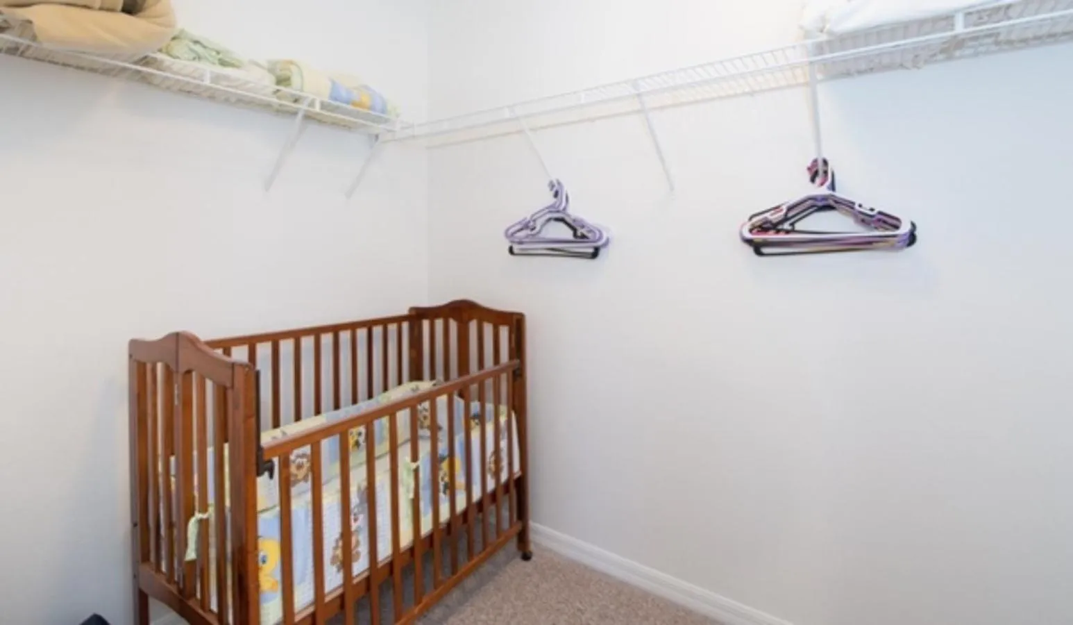 cot in Disney Dream with Hot Tub, Pool, Xbox, Games Room, Lakeview, 10 min to Disney, Clubhouse