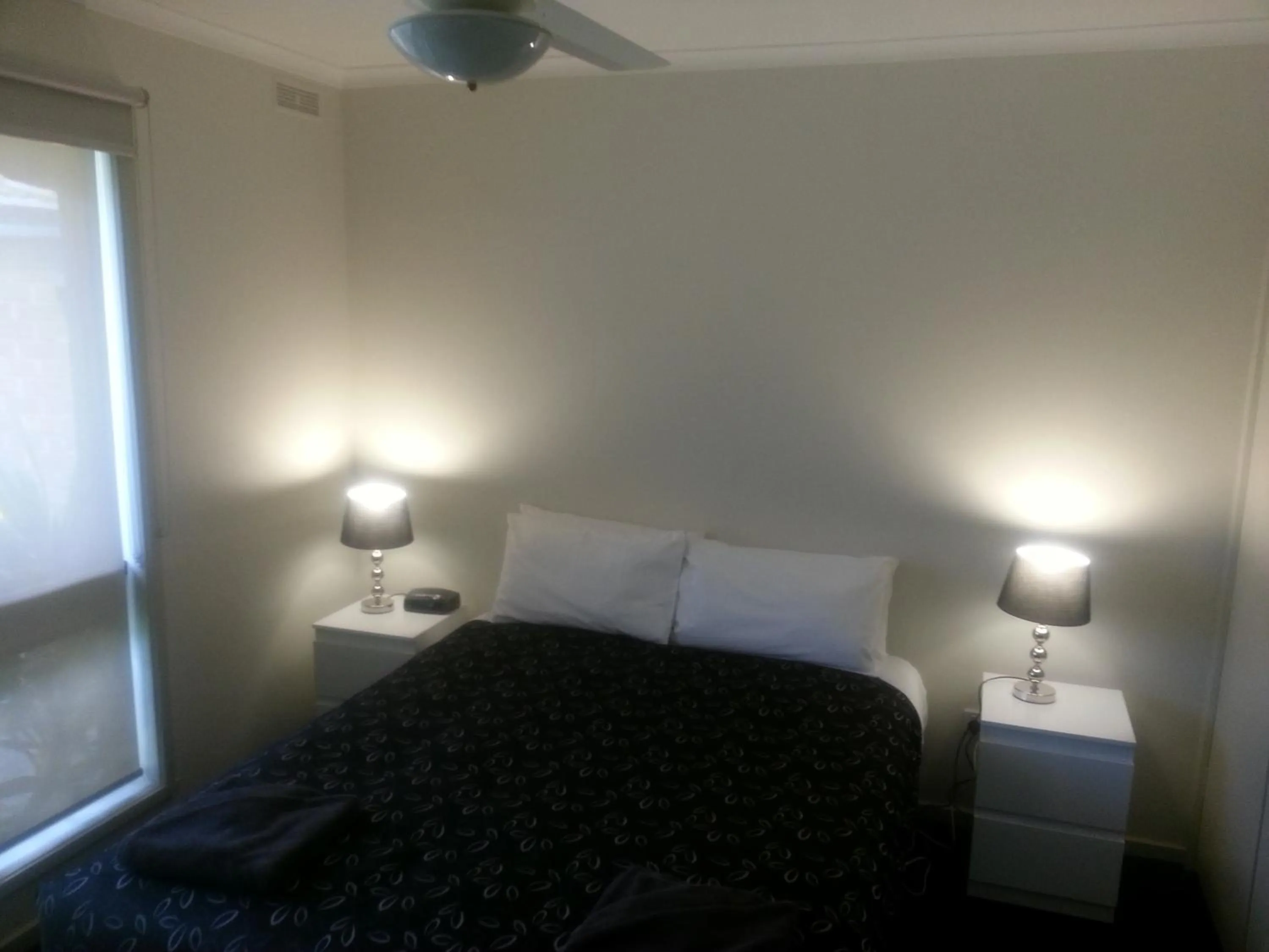 Bedroom, Bed in Motel24Seven and Apartments