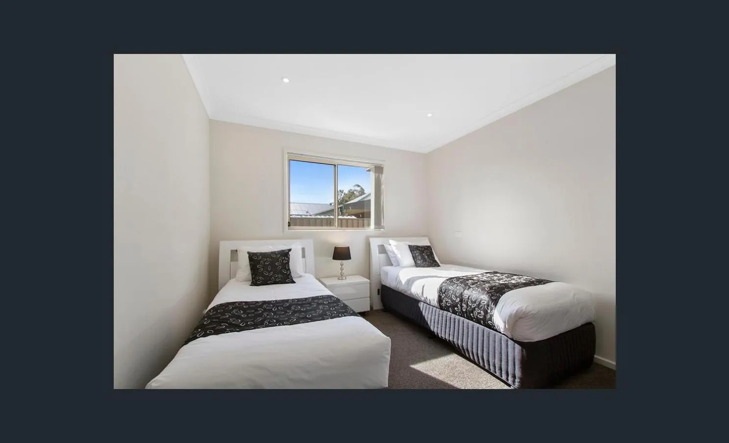 Photo of the whole room, Bed in Motel24Seven and Apartments