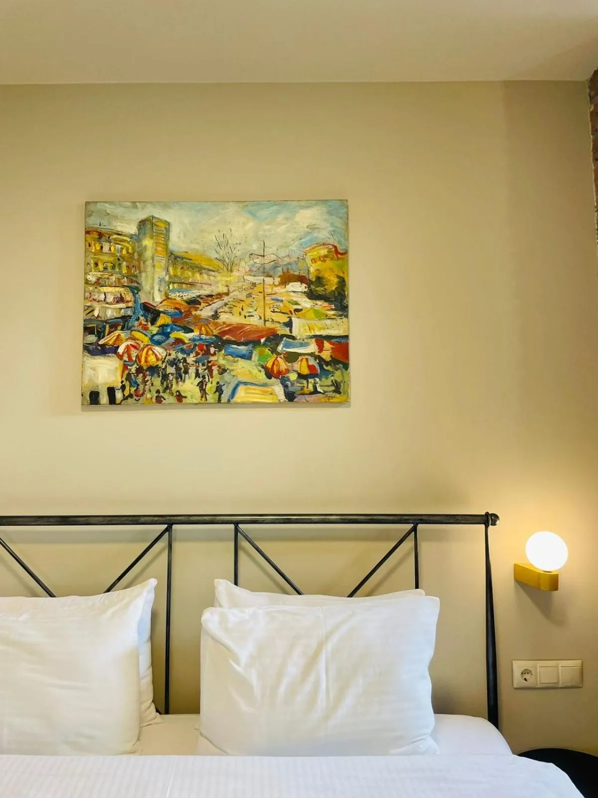 Bed in Arts Hotel Tbilisi