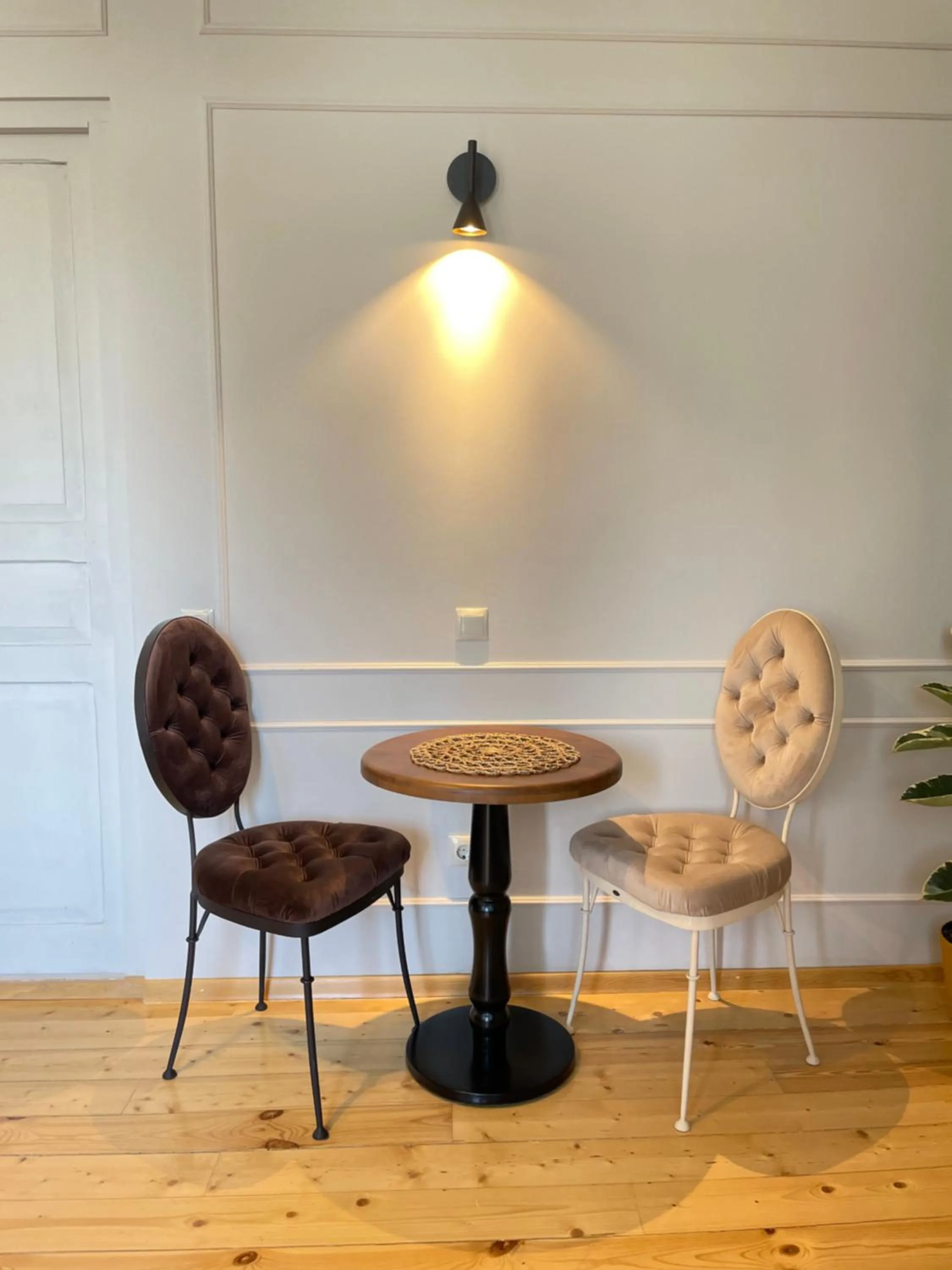 Living room in Arts Hotel Tbilisi