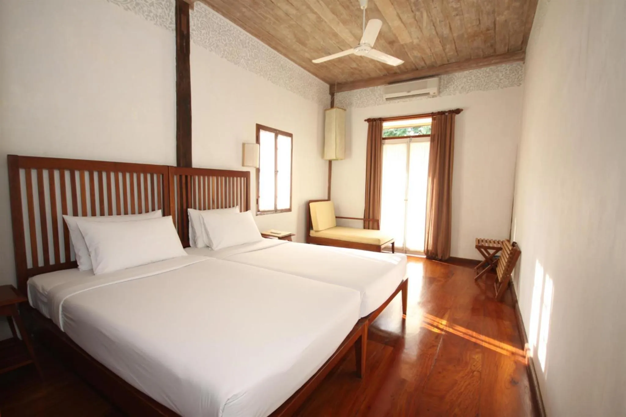 Bedroom, Bed in Sala Prabang Hotel