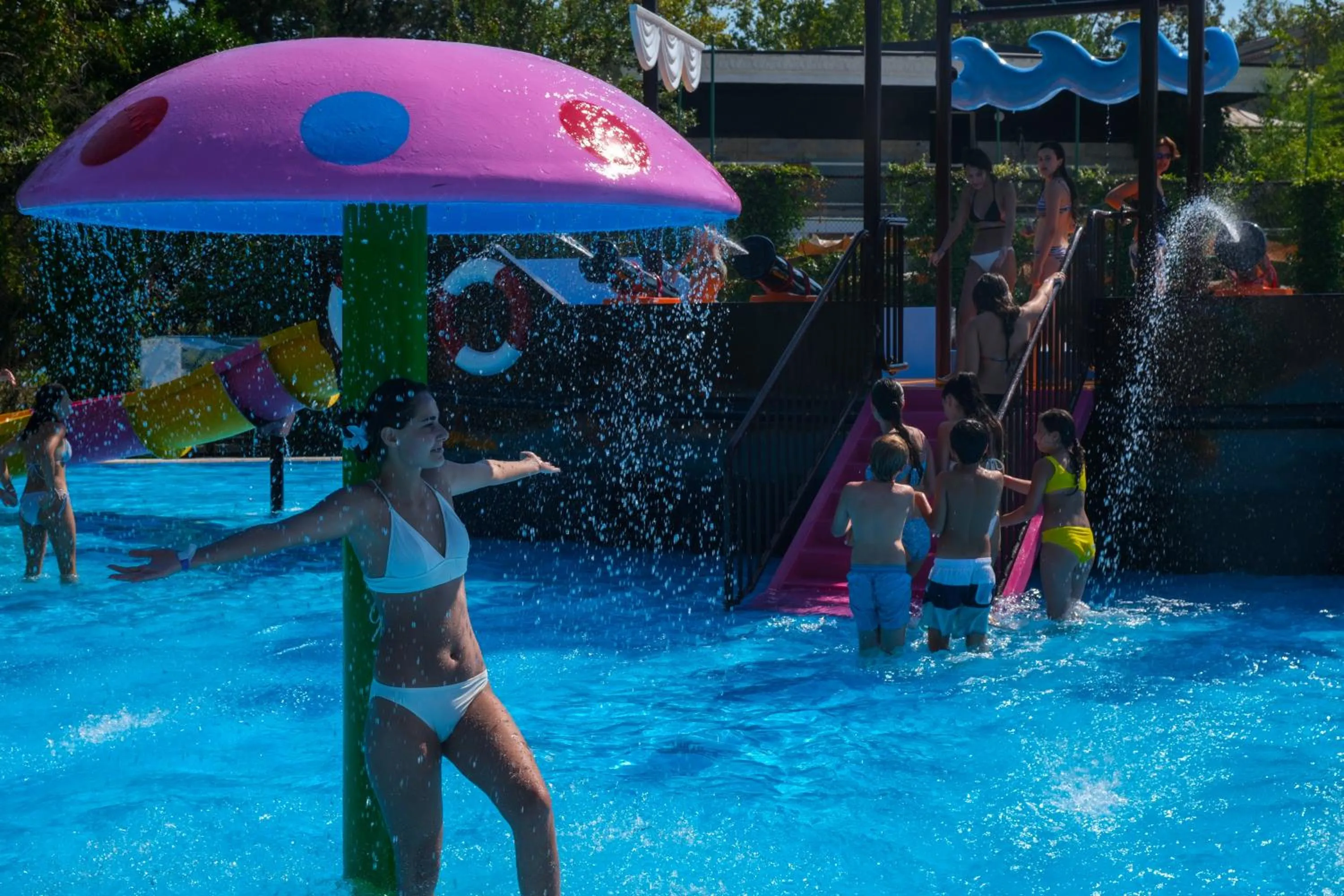 Swimming pool in Legends Tskaltubo Spa Resort