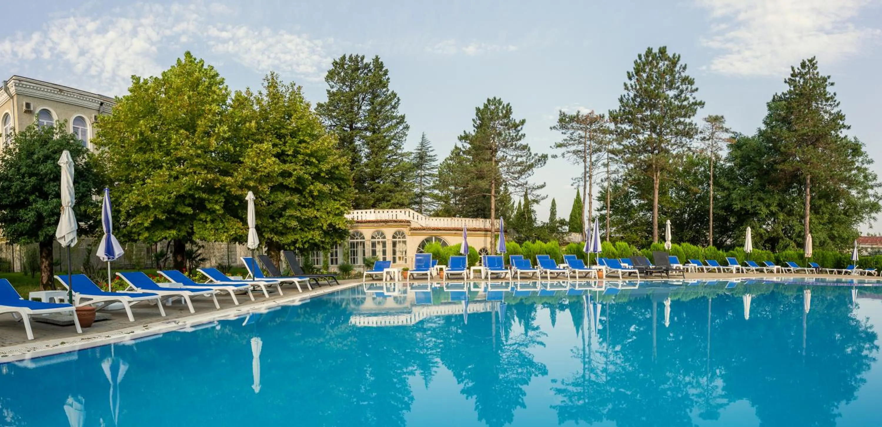 Swimming pool in Legends Tskaltubo Spa Resort
