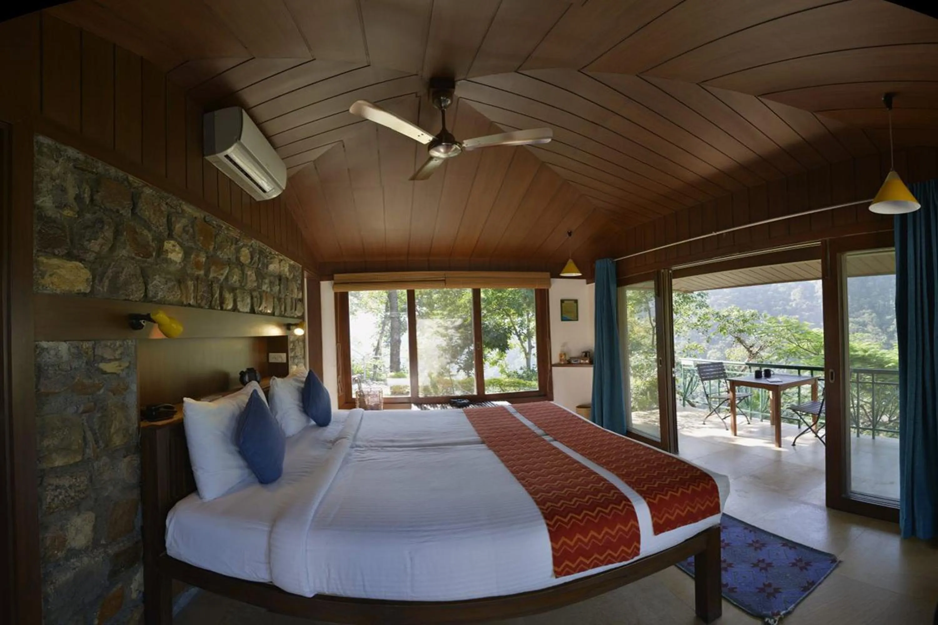 Bed in Atali Ganga Resort, Rishikesh