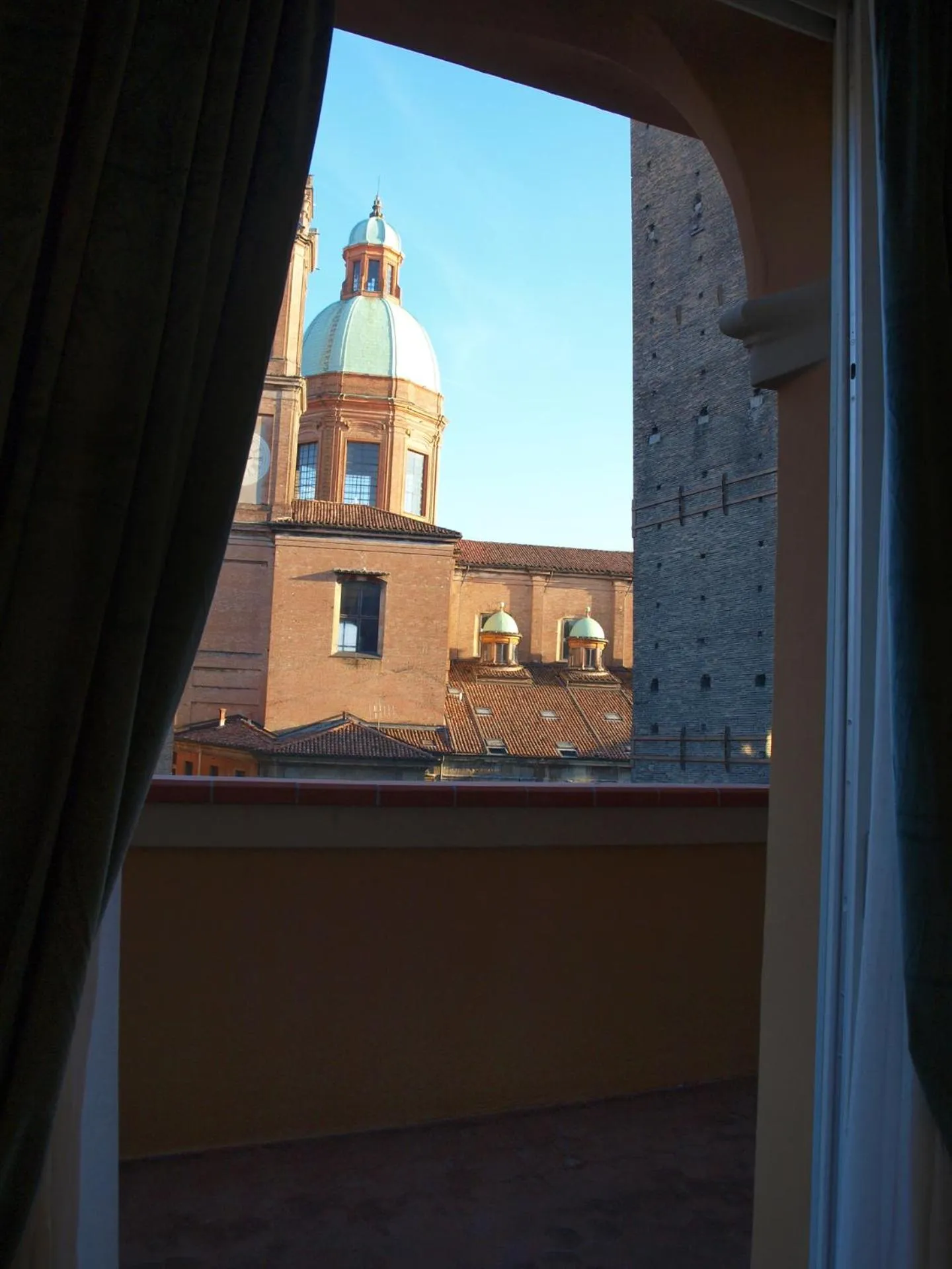 Landmark view in Cosmopolitan Central Rooms