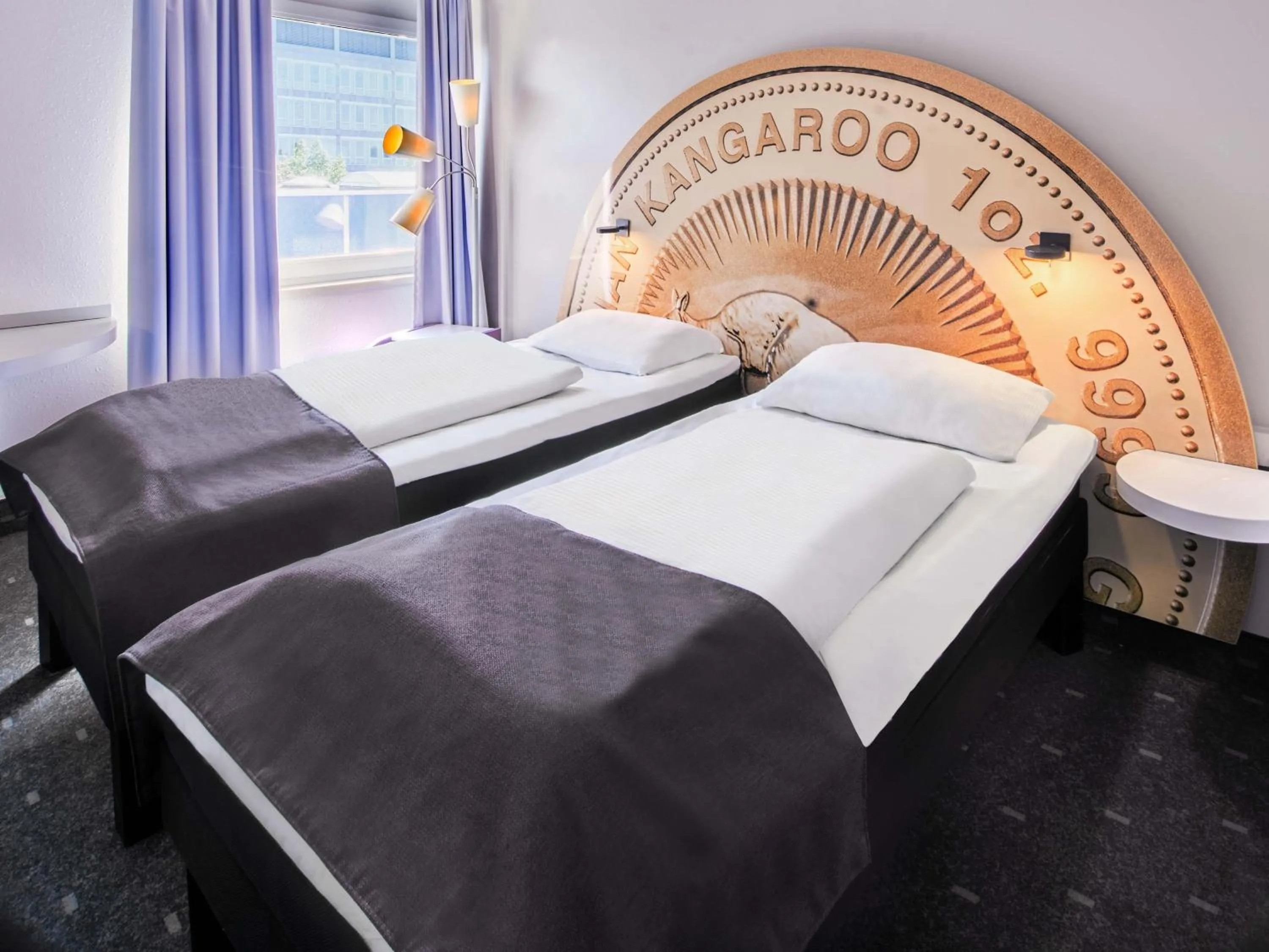 Photo of the whole room, Bed in B&B Hotel Offenbach-Kaiserlei