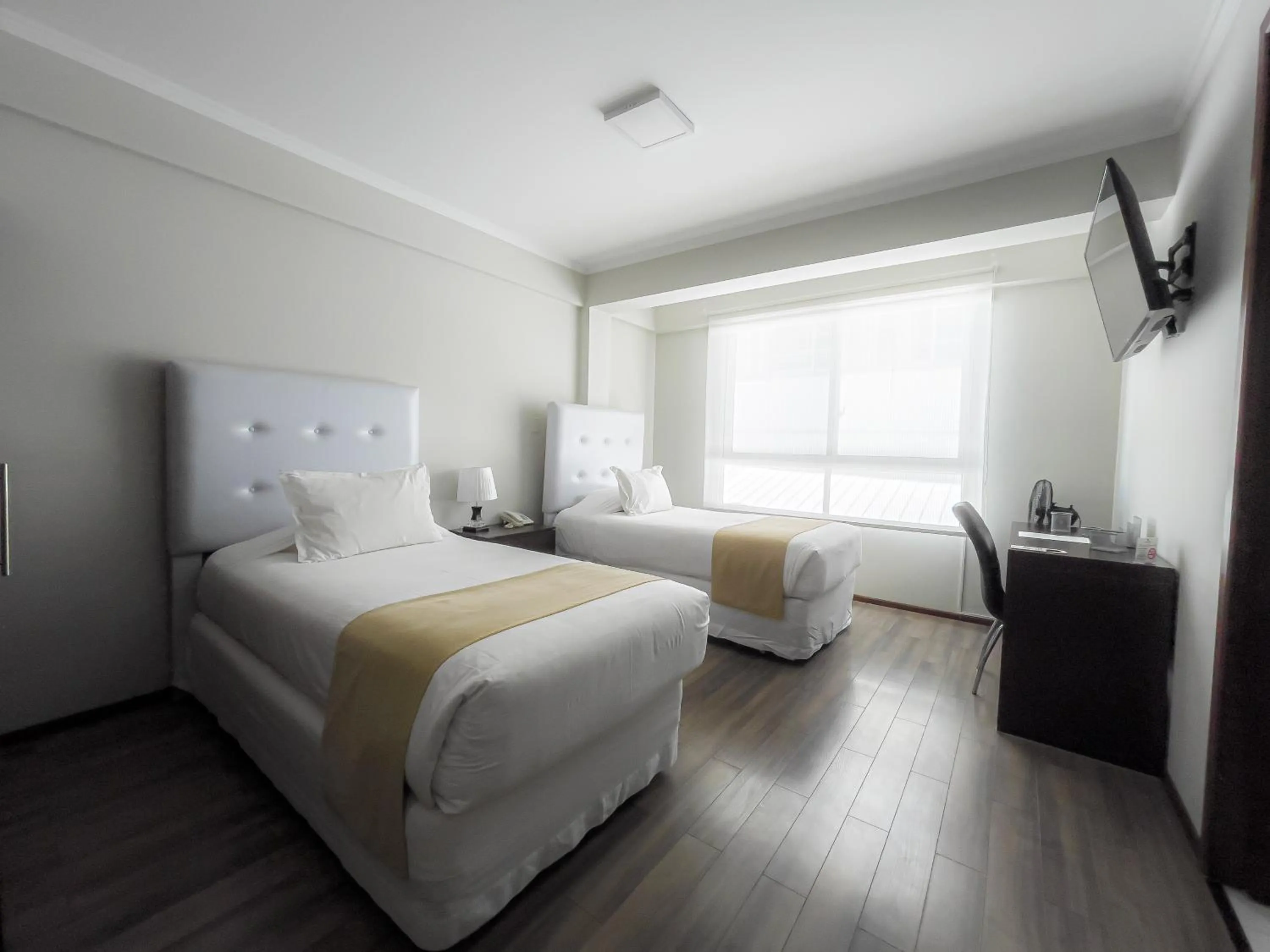 Bedroom, Bed in Domani Hotel Boutique