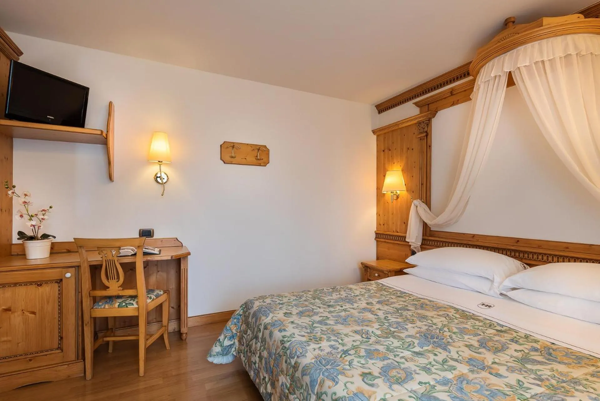 Bed in Hotel Belvedere