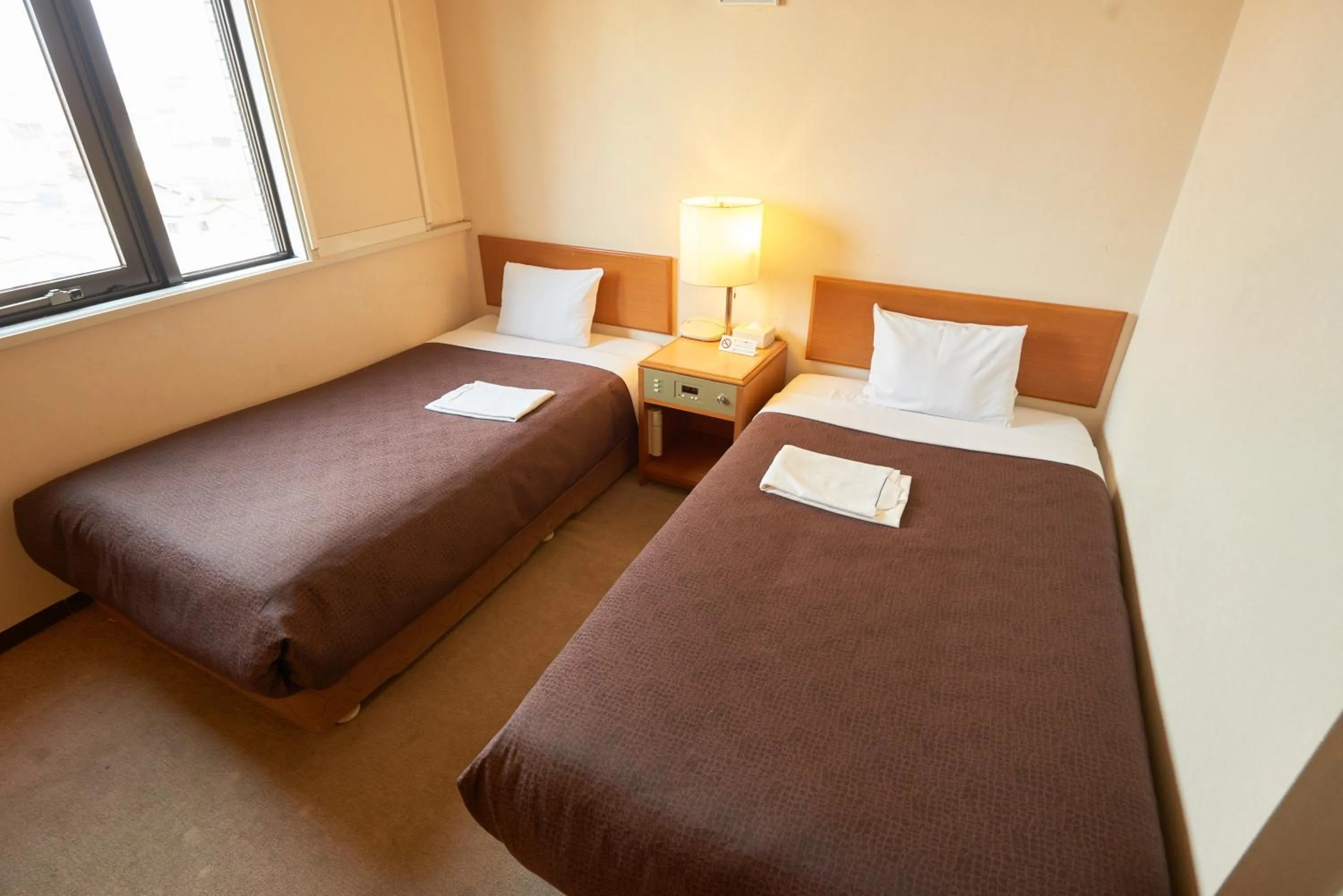 Bed in Hotel Select Inn Hachinohe Chuo