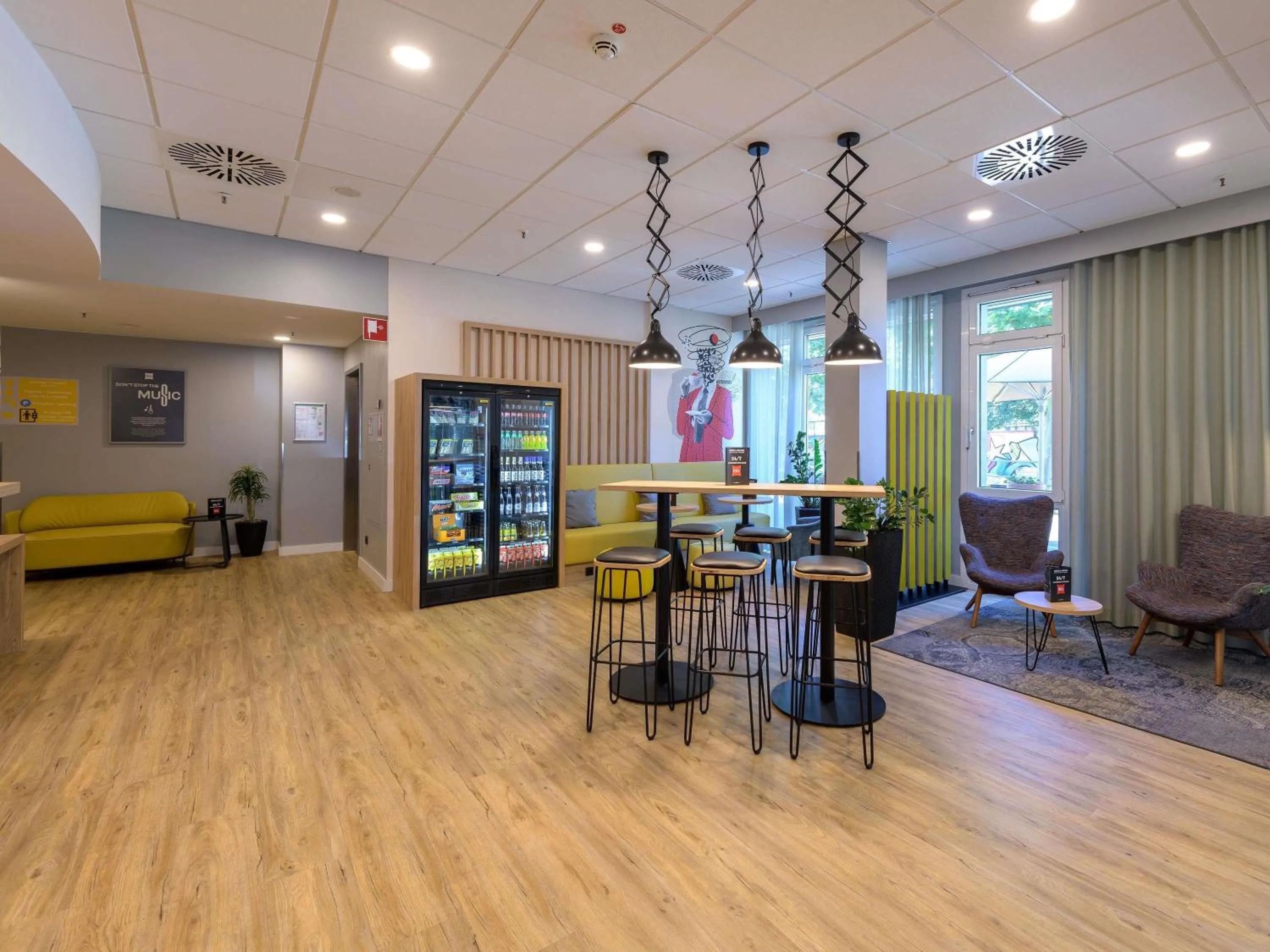 Property building in ibis Hotel Frankfurt Messe West