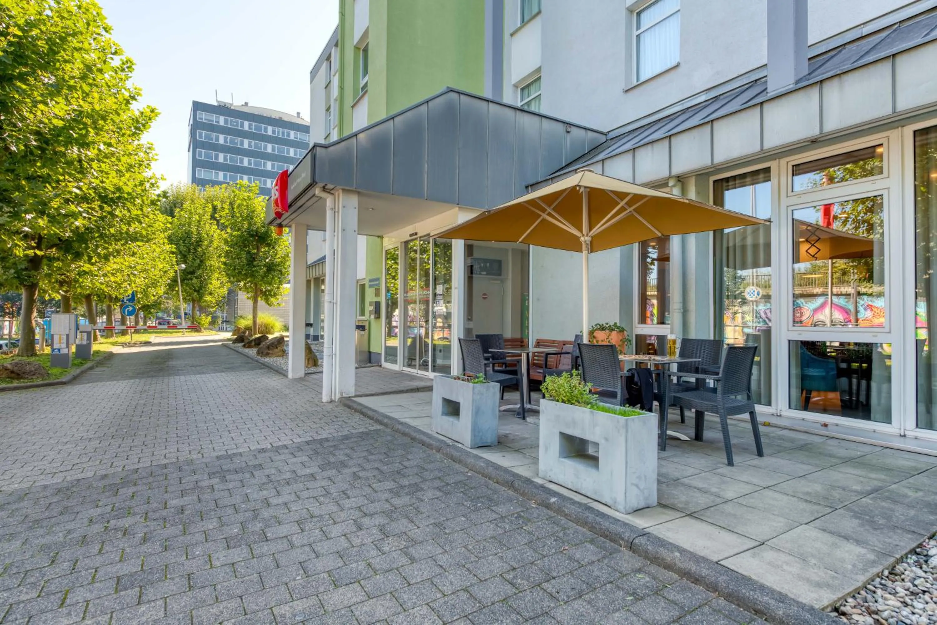 Balcony/Terrace in ibis Hotel Frankfurt Messe West