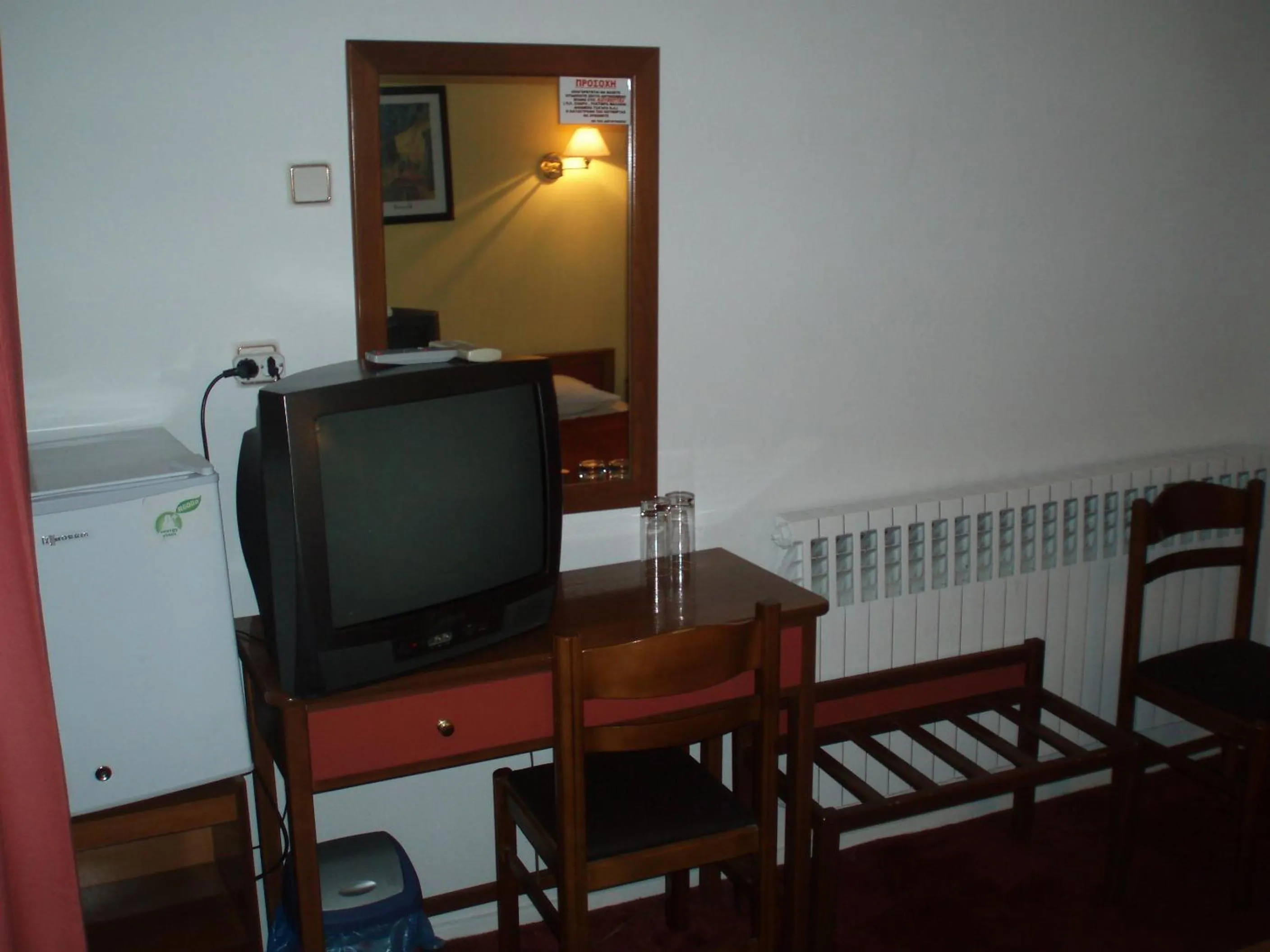 TV and multimedia in Hotel Orfeas