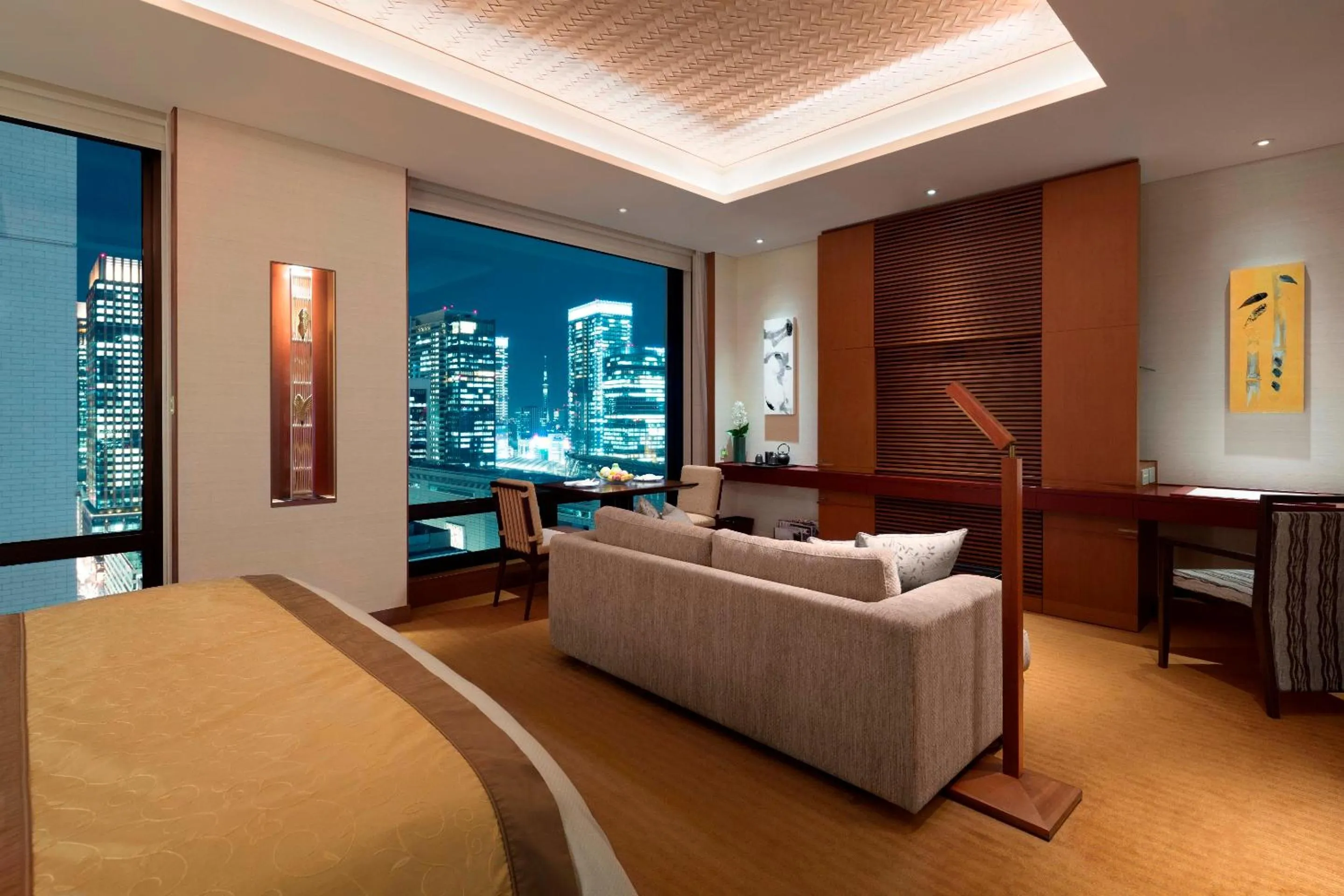 Bedroom, Bed in The Peninsula Tokyo