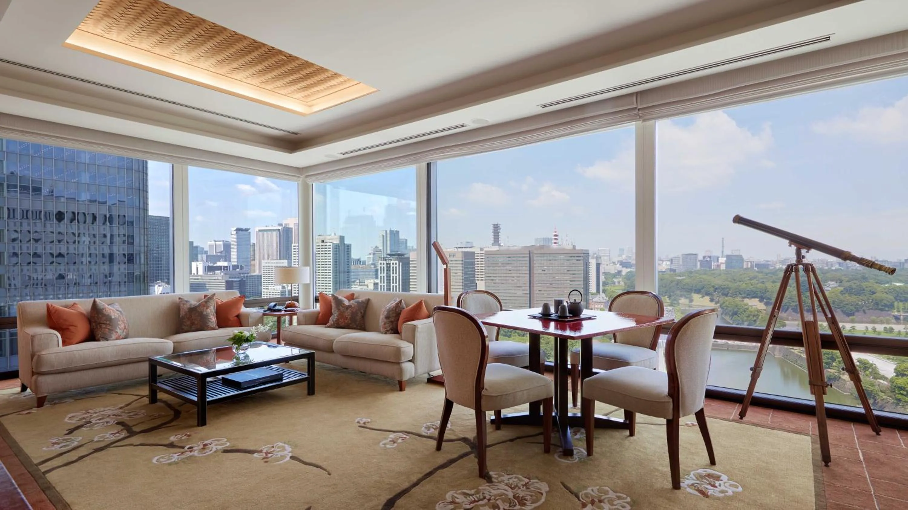 Living room in The Peninsula Tokyo