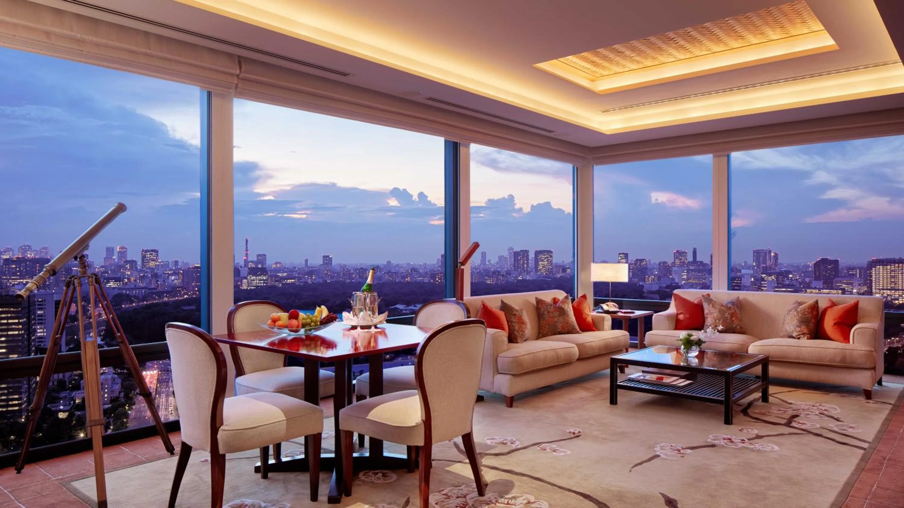 Living room in The Peninsula Tokyo