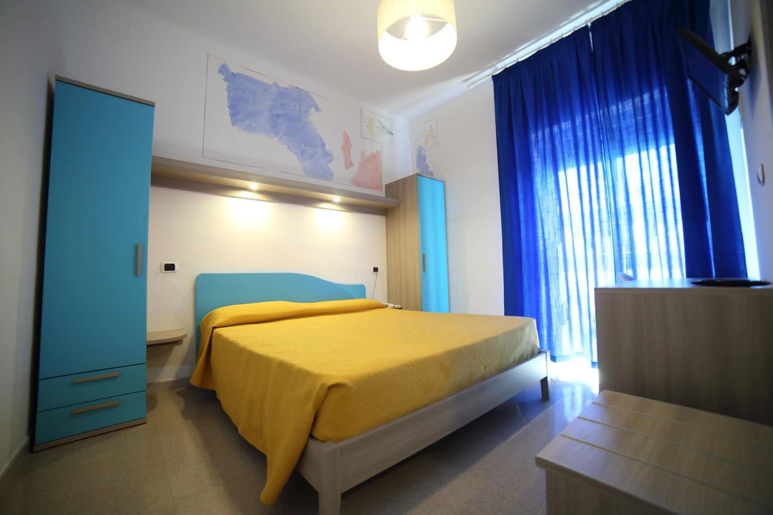 Photo of the whole room, Bed in Hotel Albatros