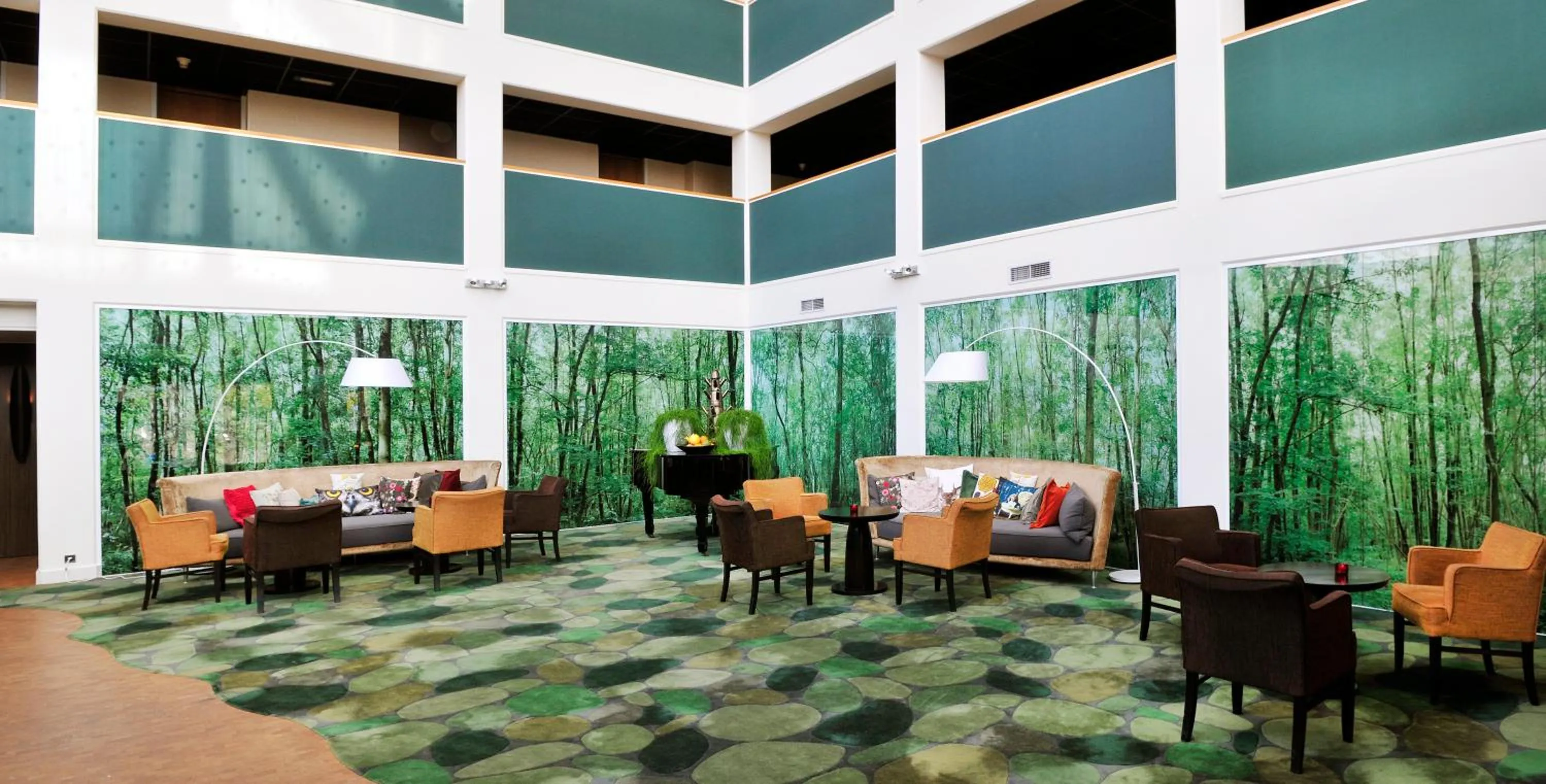 Lobby or reception in Fletcher Hotel-Restaurant Leidschendam – Den Haag