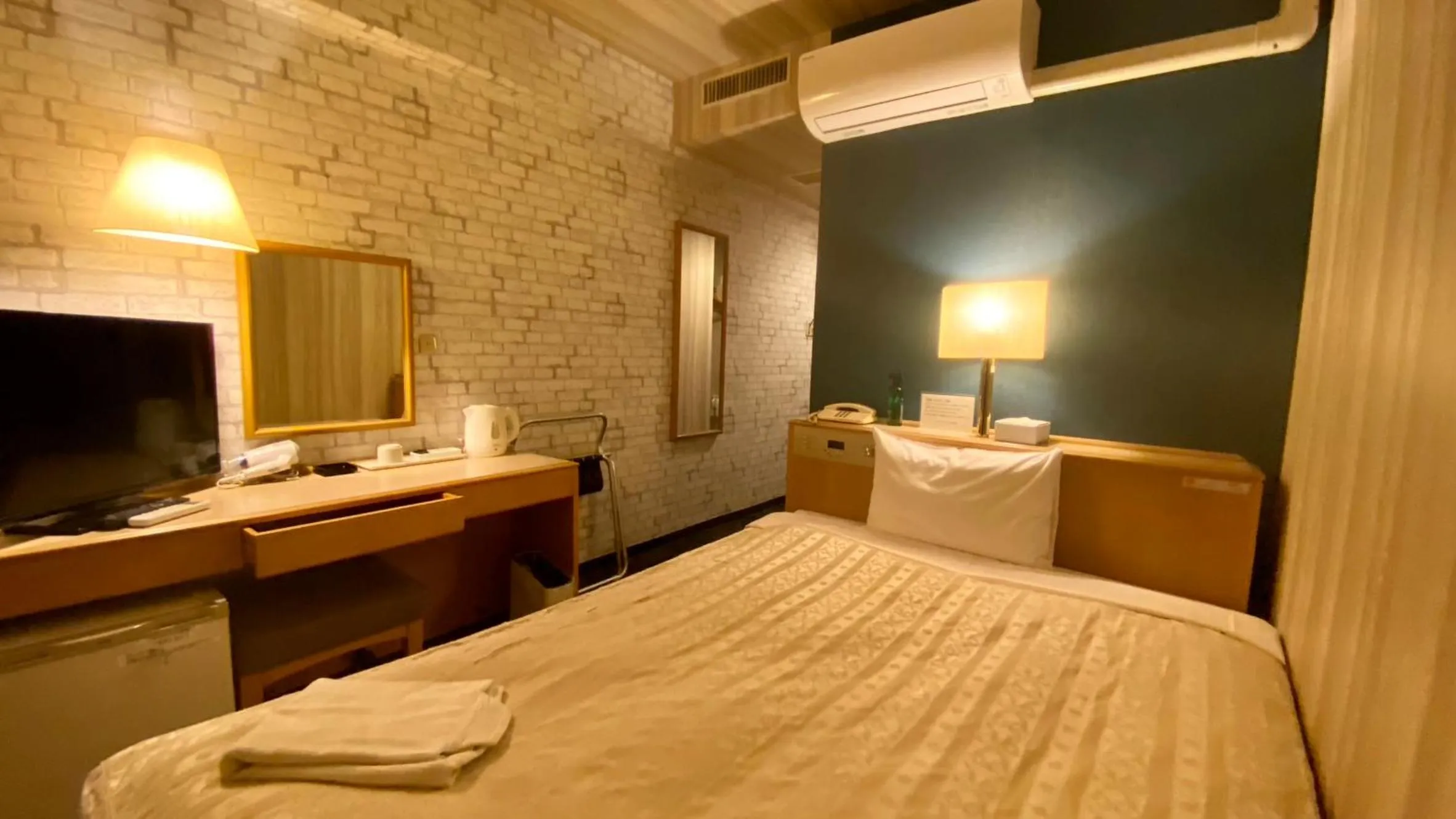 Bed in Hotel Select Inn Isehara