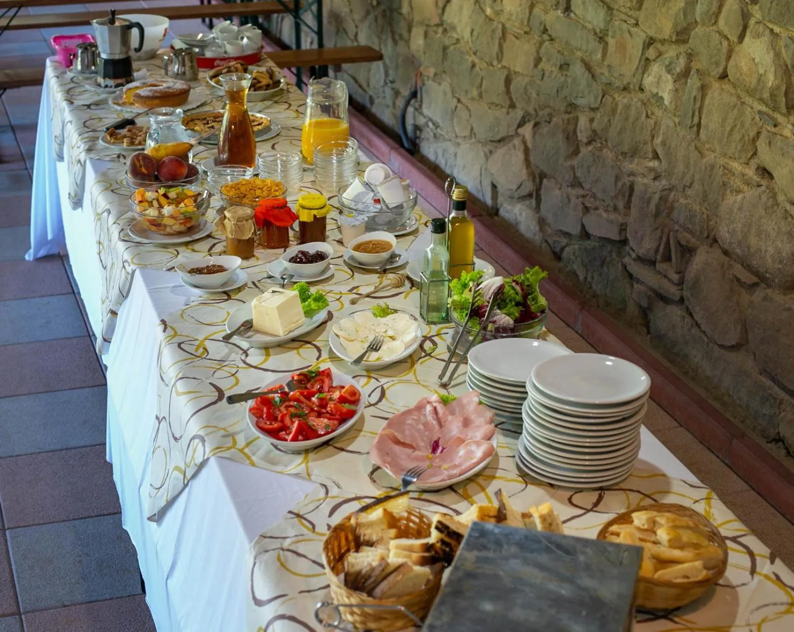 Breakfast in Agriturismo Pian di Fiume