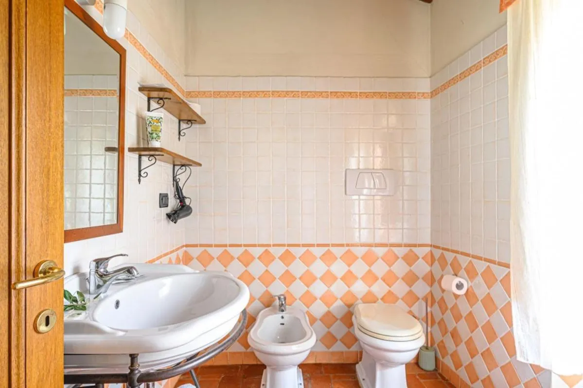 Toilet in Agriturismo Pian di Fiume