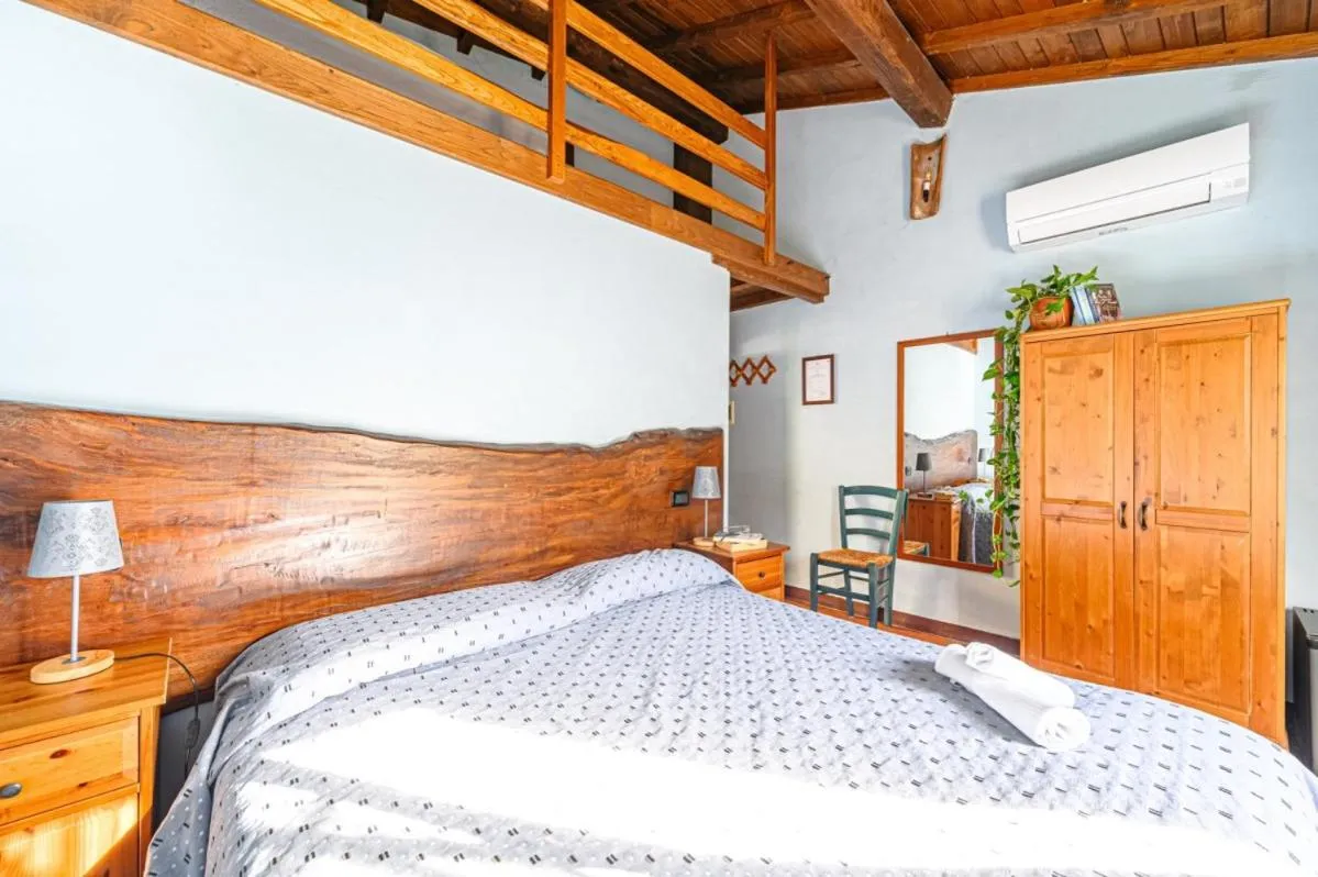 Bed in Agriturismo Pian di Fiume