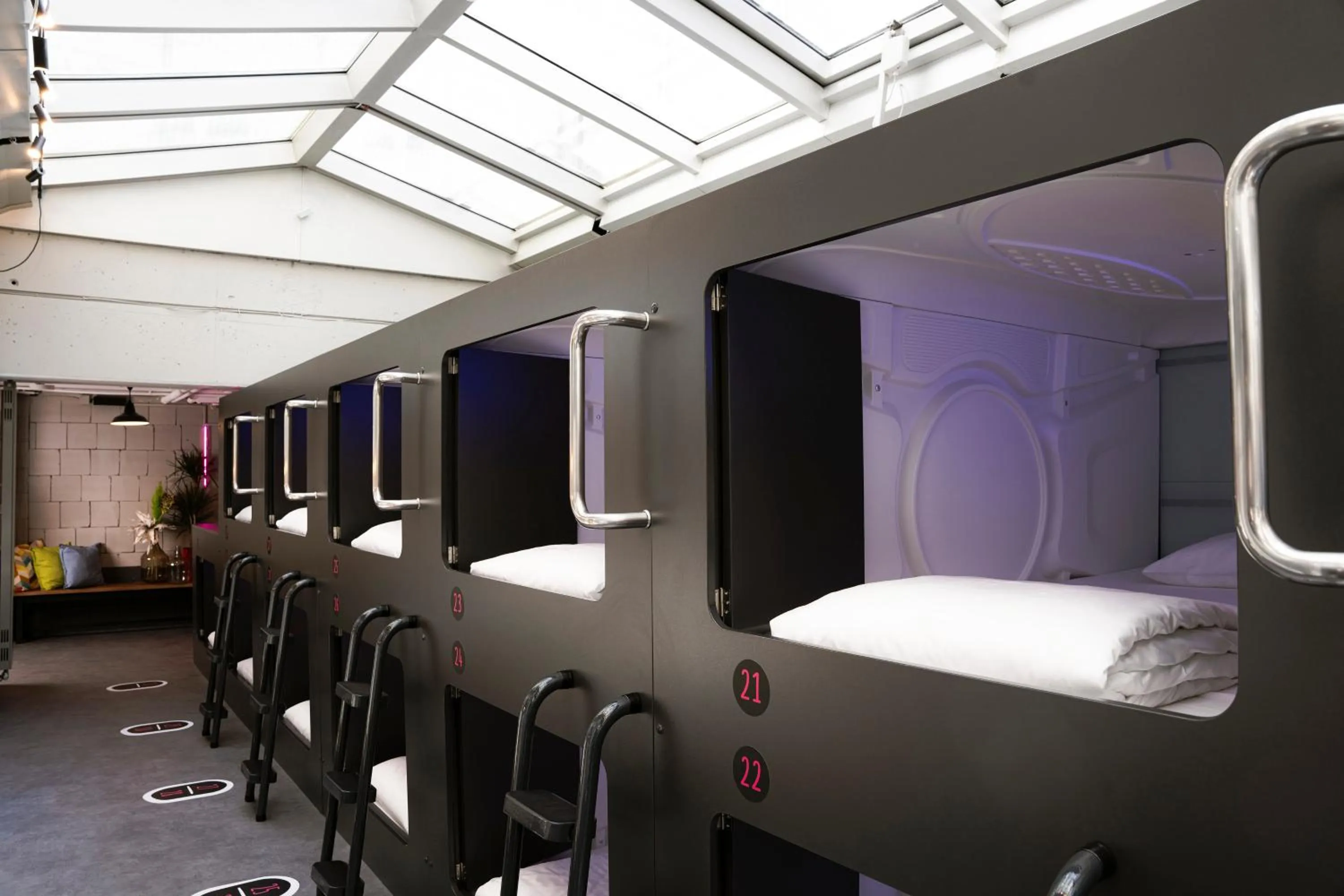 Bed in Generator Berlin Mitte