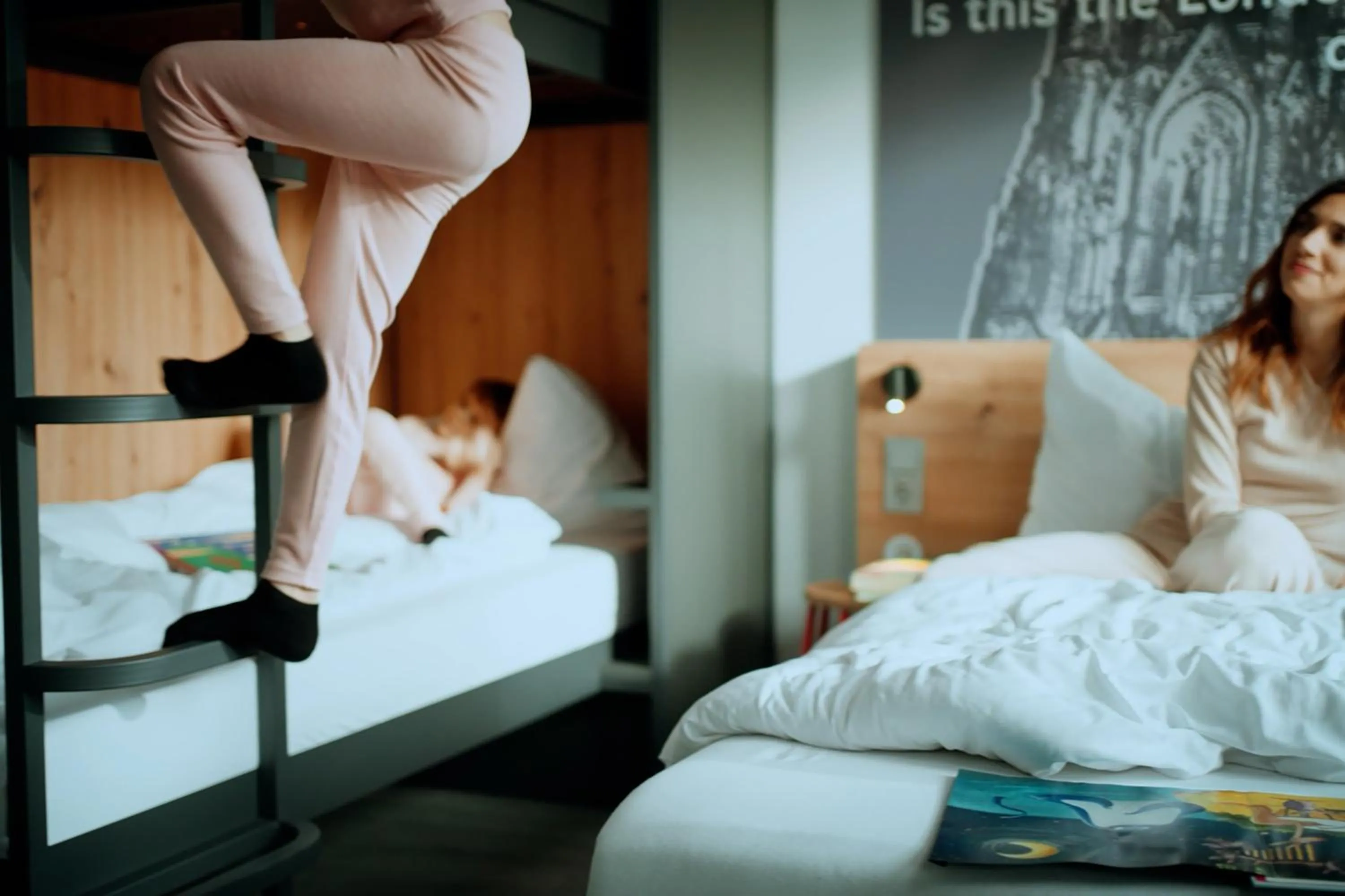 Family, Bed in MEININGER Hotel Leipzig Hauptbahnhof