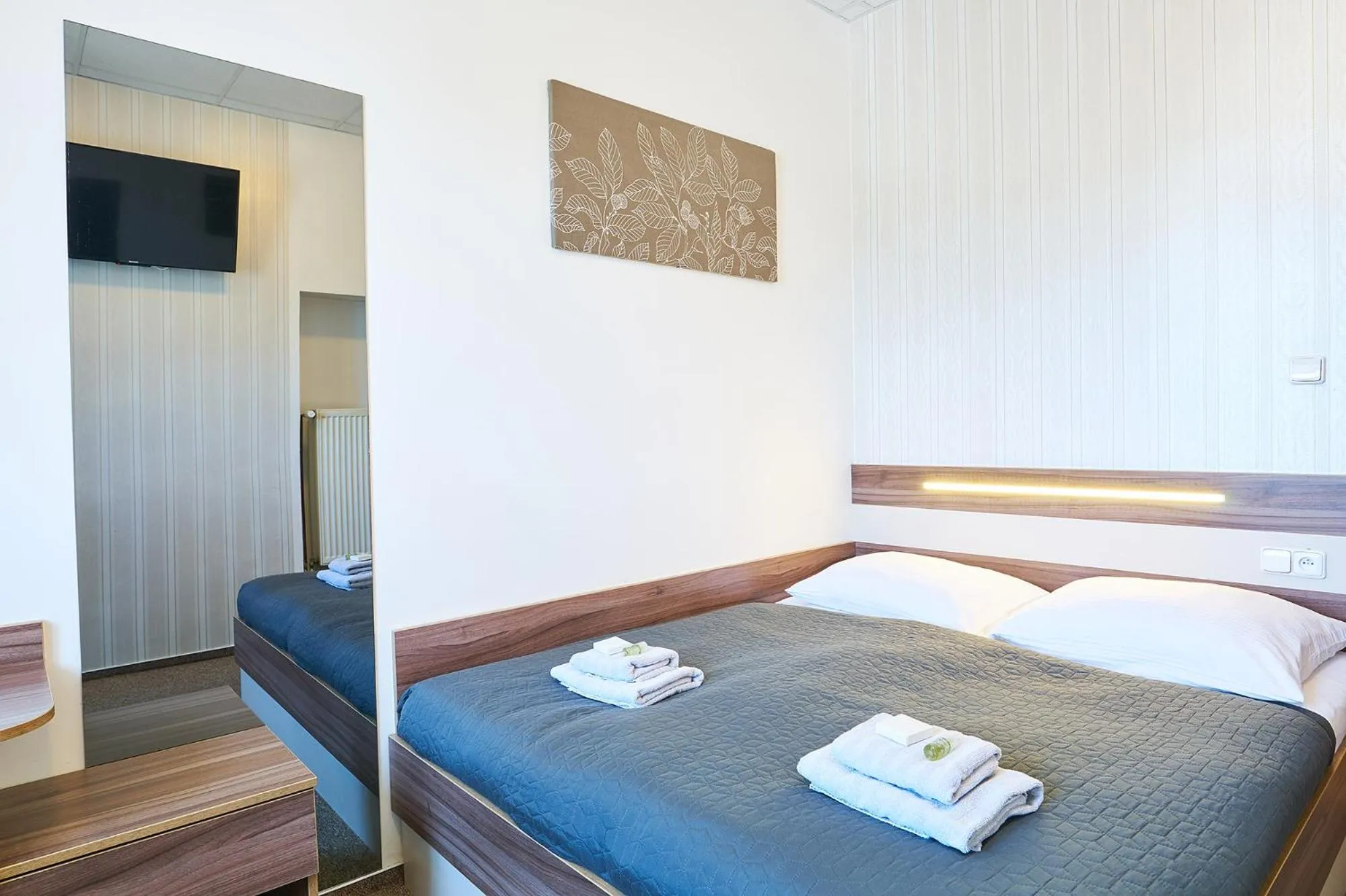 Property building, Bed in Wellness Hotel Kocanda