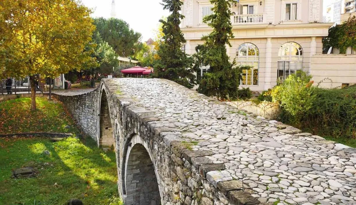 Nearby landmark in Hotel Pik Loti