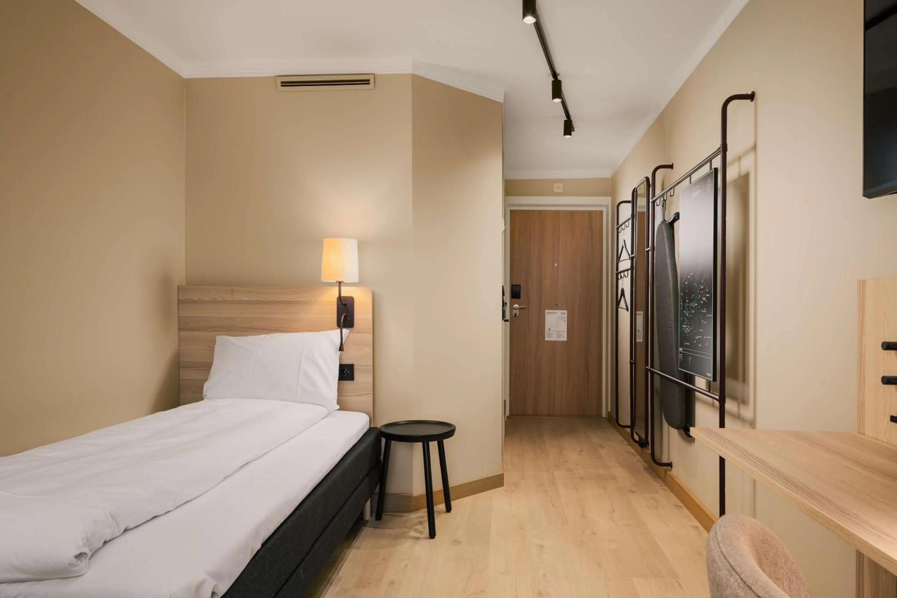 Bedroom, Bed in Scandic Gardermoen