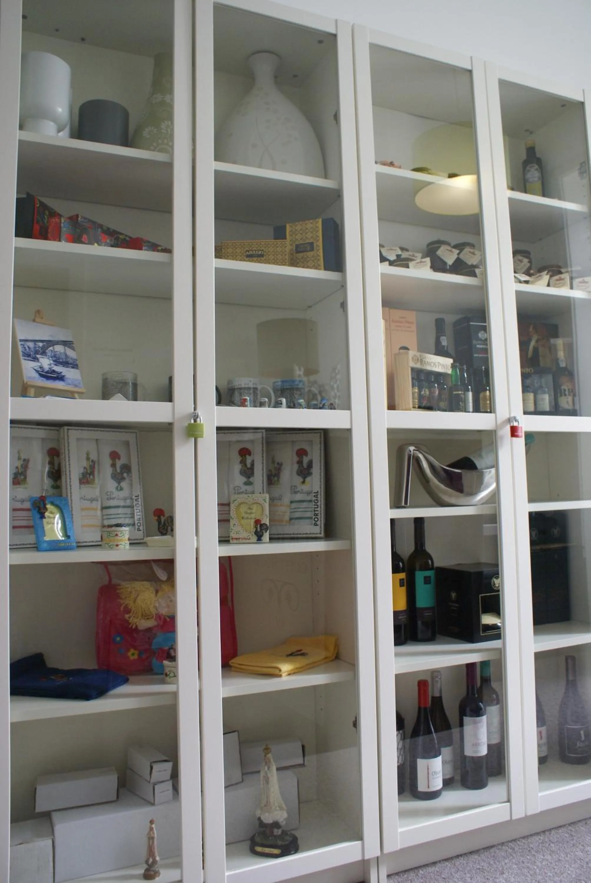 Decorative detail in O'Porto Seven - Guest House