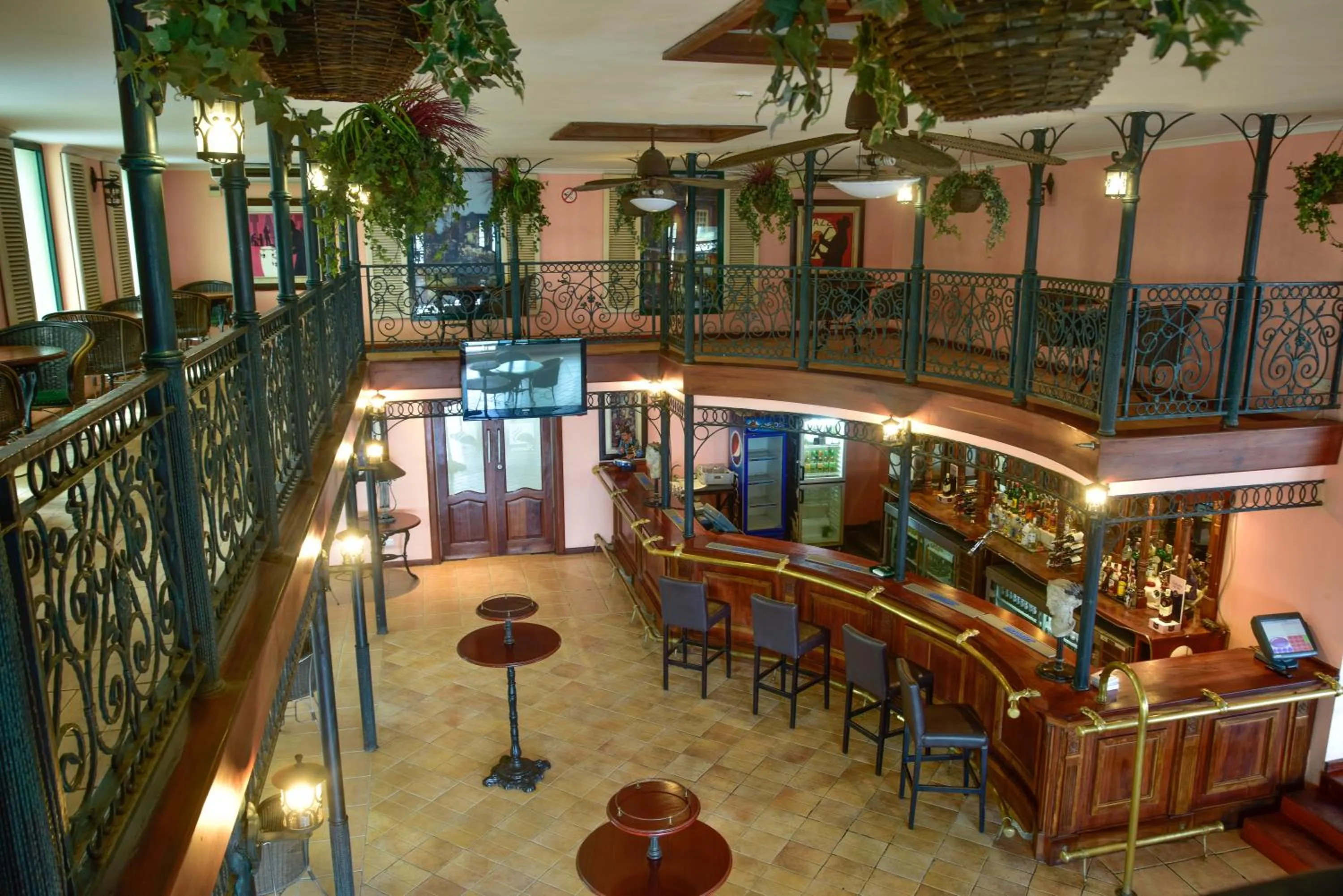 Lounge or bar in Harbour View Suites