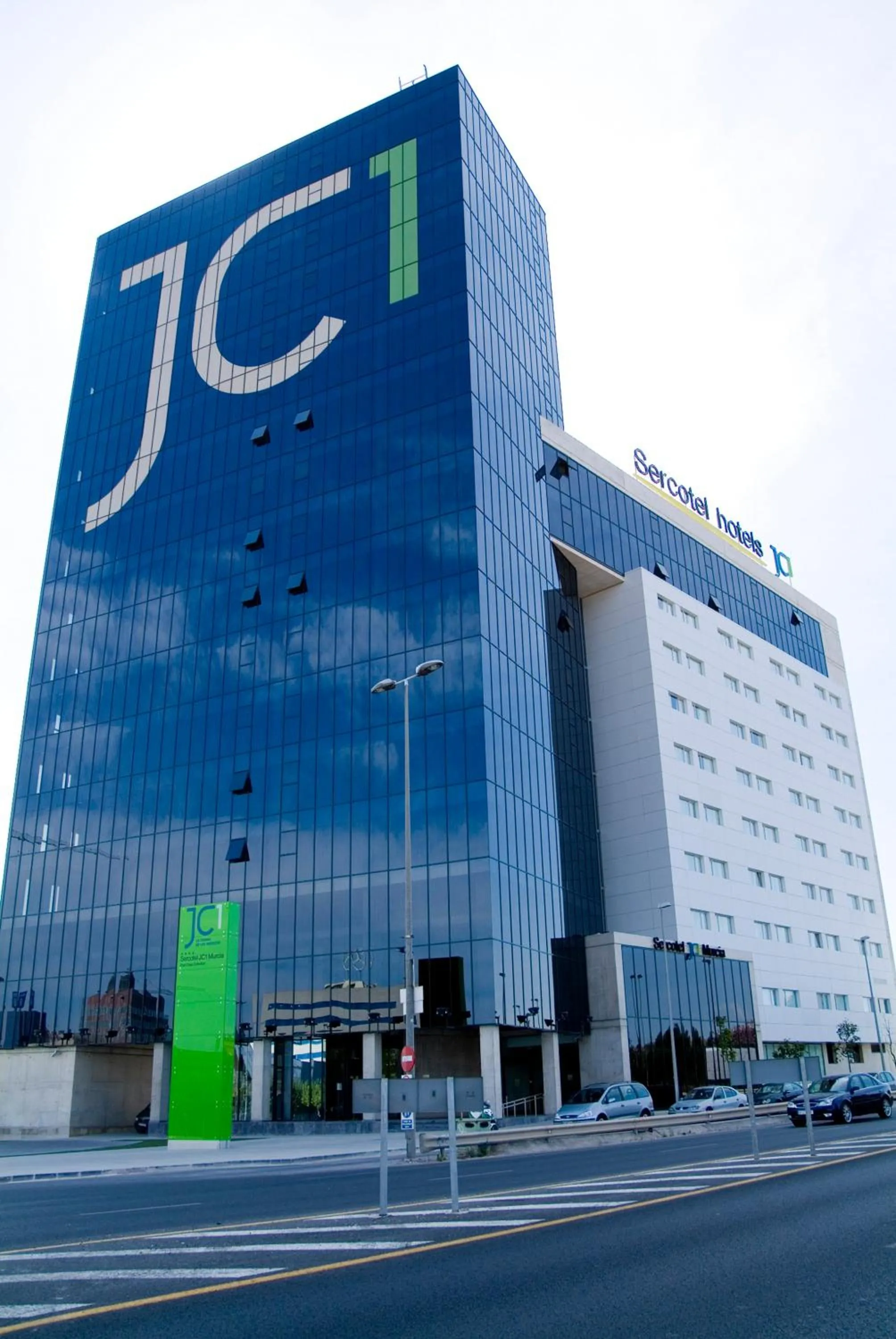 Facade/entrance in Sercotel JC1 Murcia