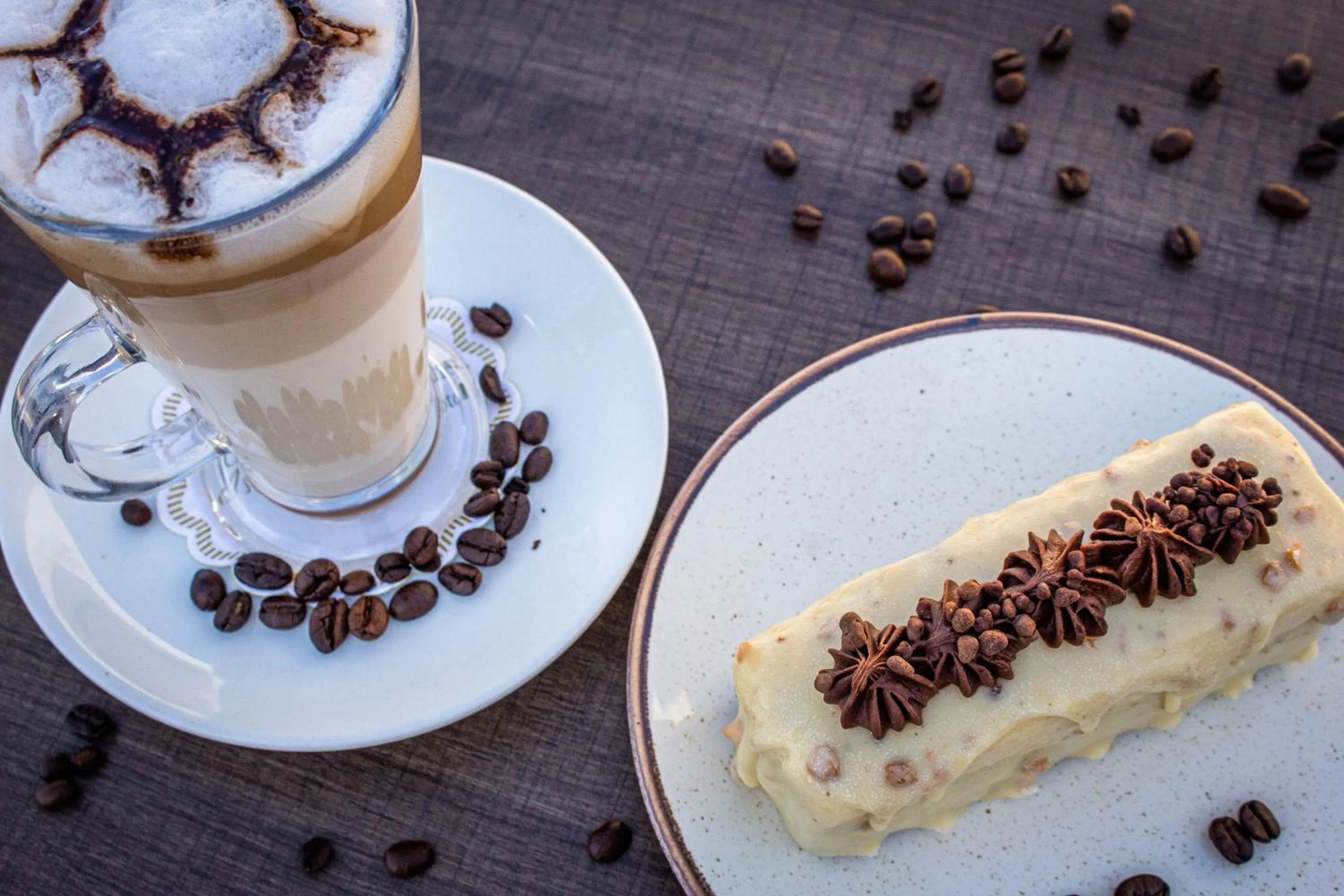 Food in Golden Walls Hotel