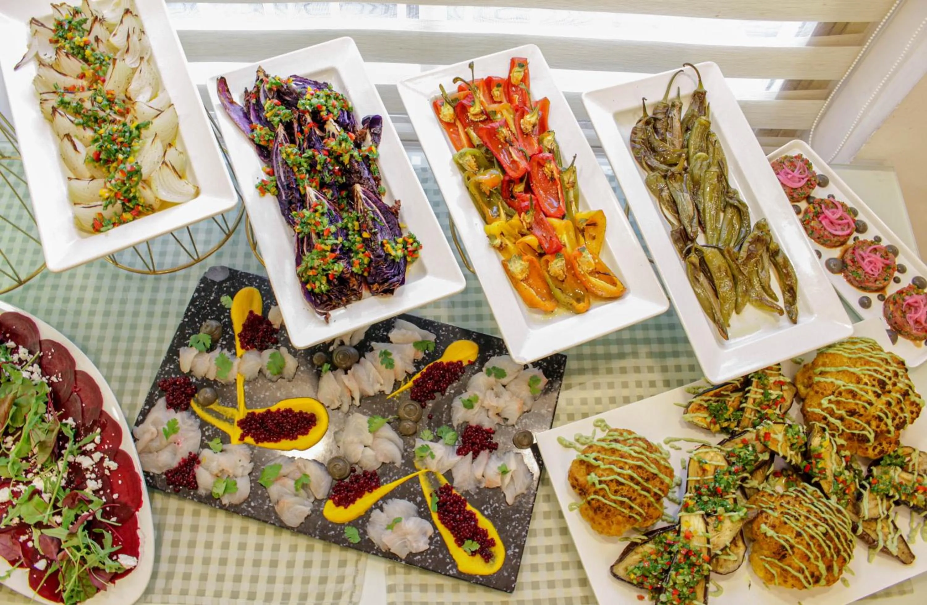 Food in Golden Walls Hotel