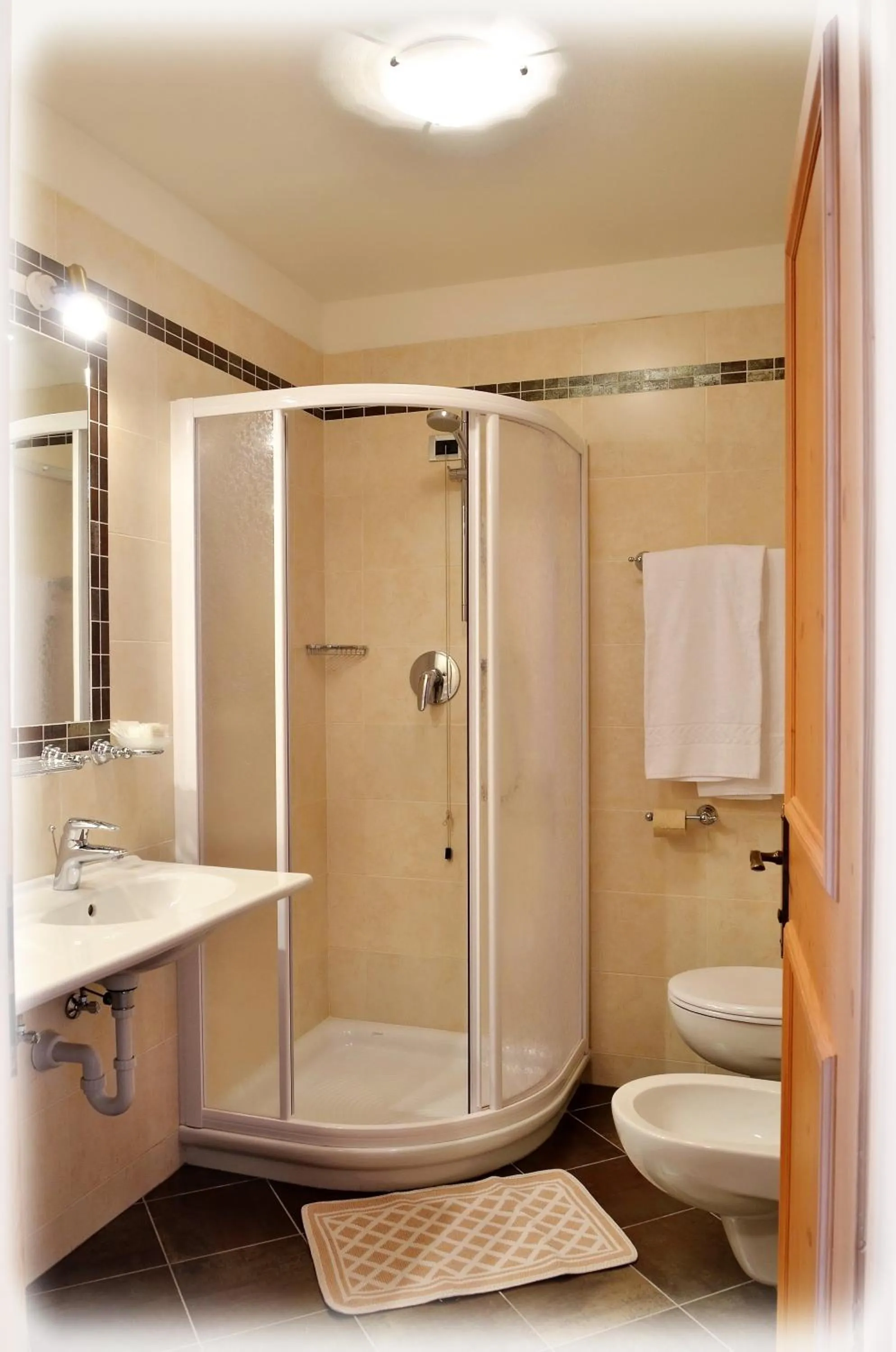 Bathroom in Residence Taufer