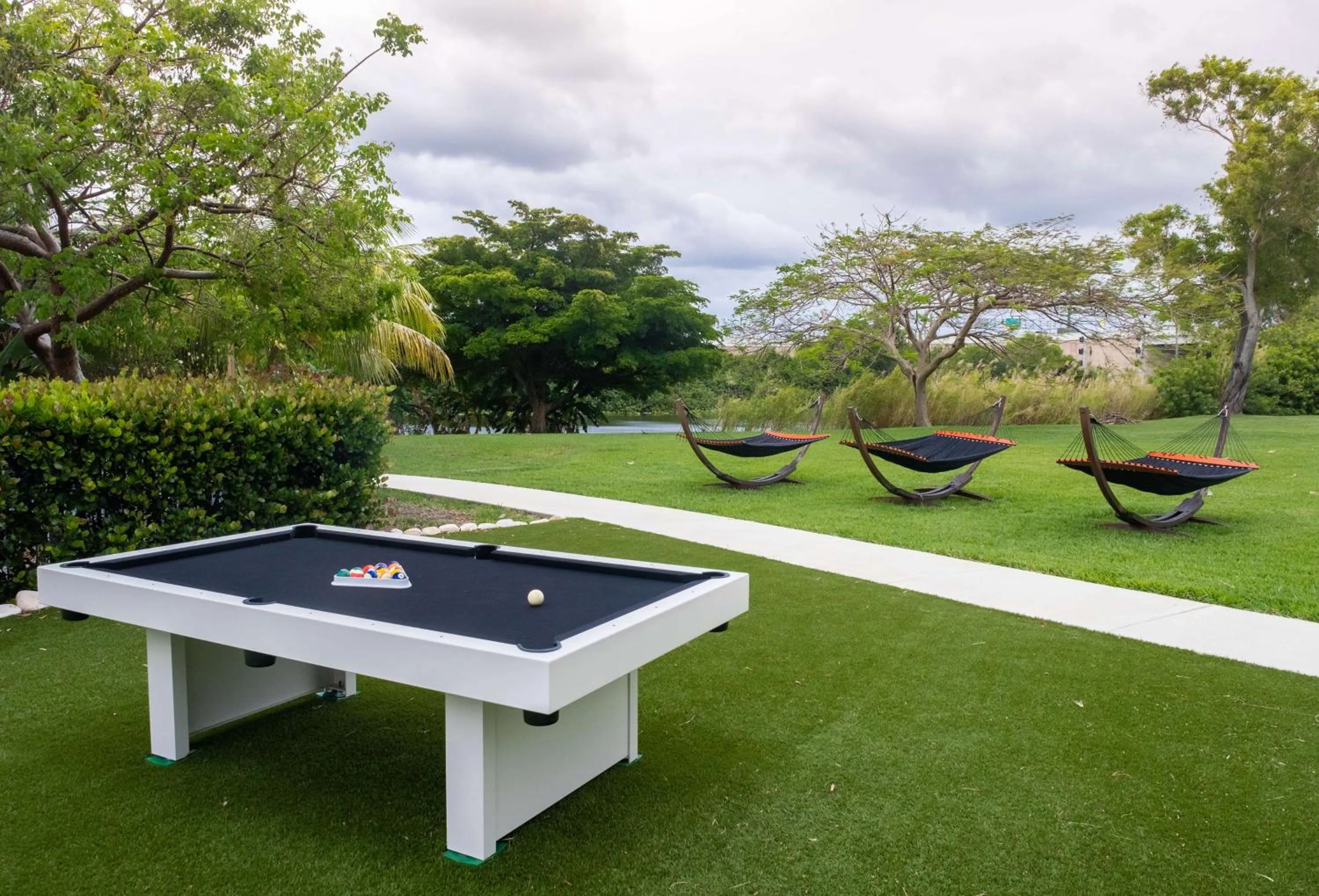 Garden in Hilton Palm Beach PBI