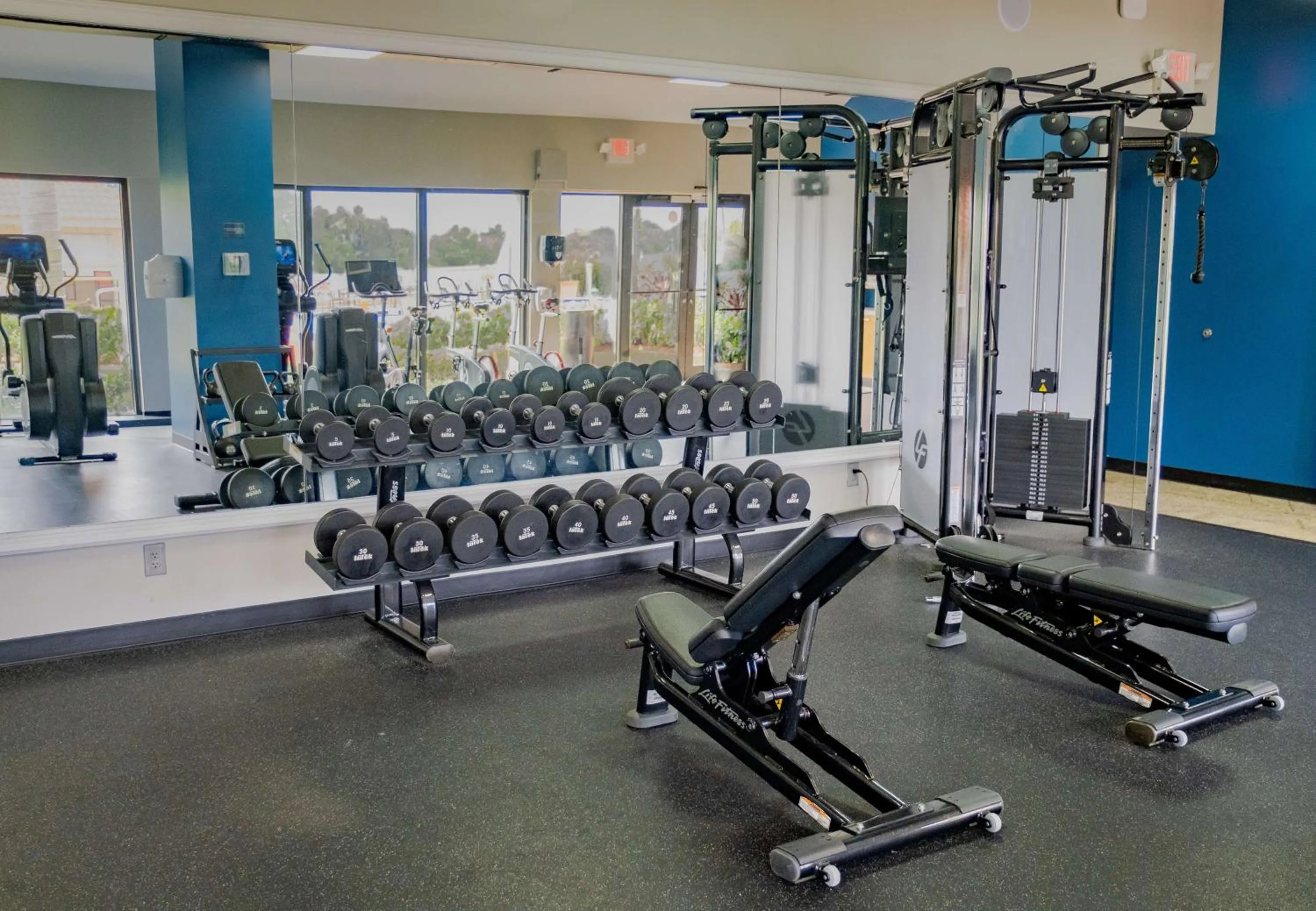 Fitness centre/facilities in Hilton Palm Beach PBI