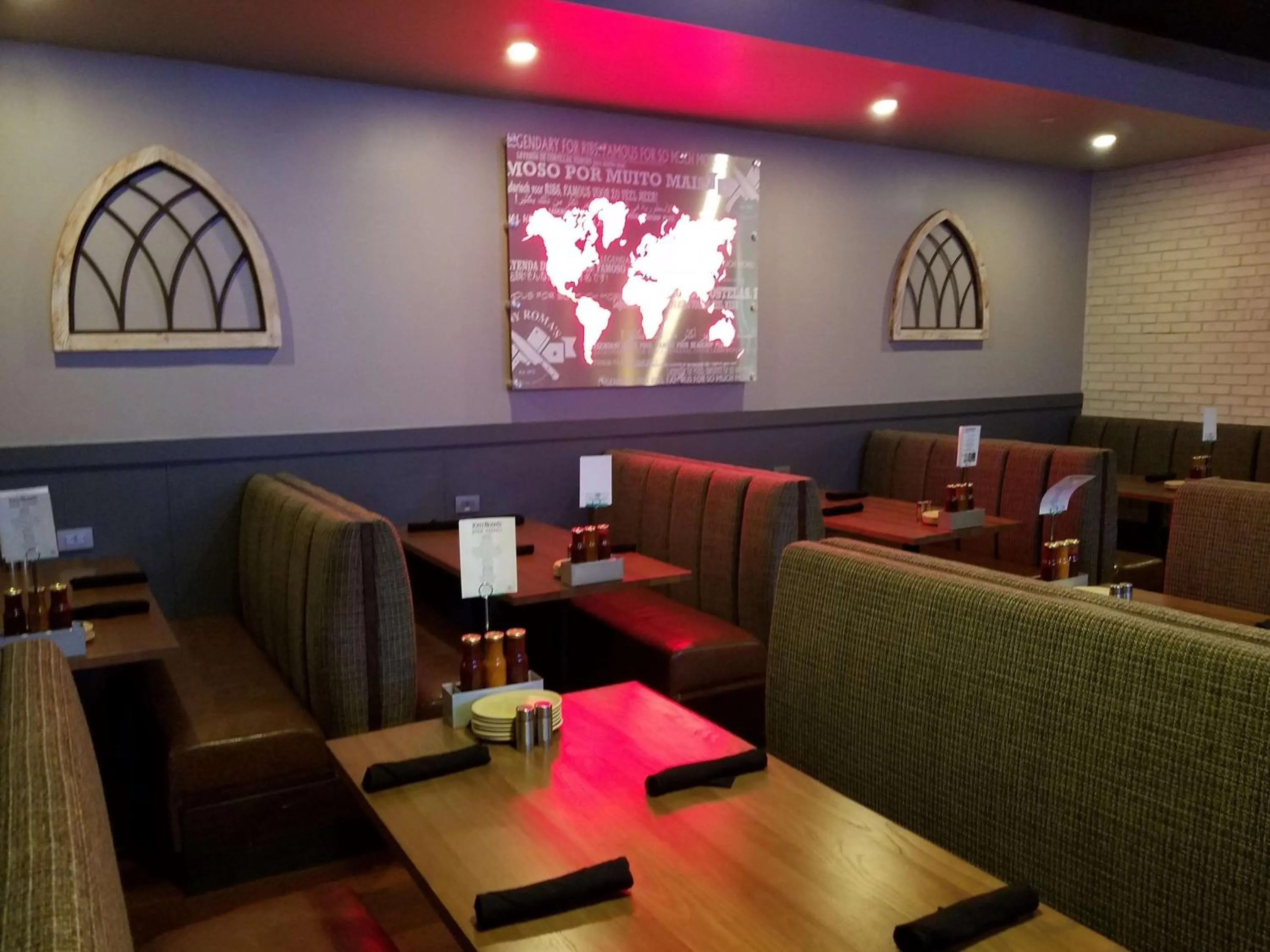 Restaurant/places to eat in Hilton Palm Beach PBI